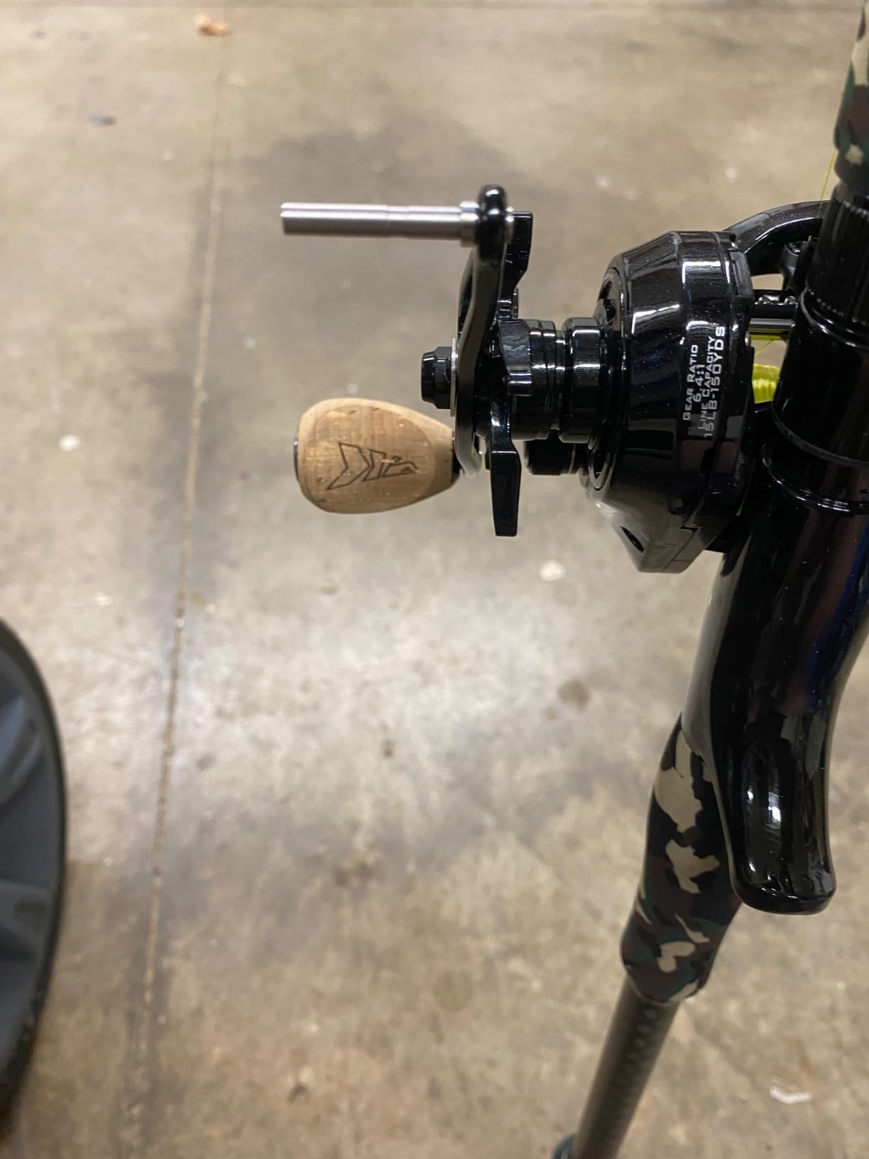 KastKing Megatron 100&200 Baitcasting Reels, Low Profile, High Capacity | Max Drag: 28.6 lb, 7+1 BB, 6.9 oz, Graphite Frame, CNC Aluminum Spool, 8-Button Magnetic Brakes, 3A Cork Handles customer photo 1