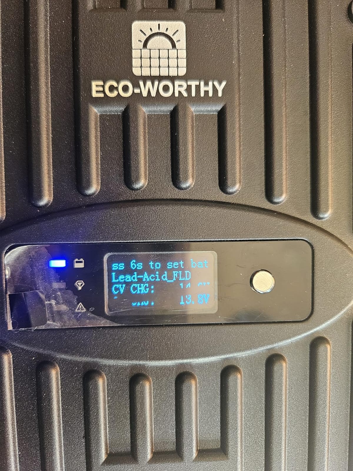 ECO-WORTHY 400 Watt 12 Volt Premium Solar Panel Kit with 4pcs 100W Solar Panel + 40A MPPT Charge Controller + Bluetooth Module + Mounting Z Brackets customer photo 1