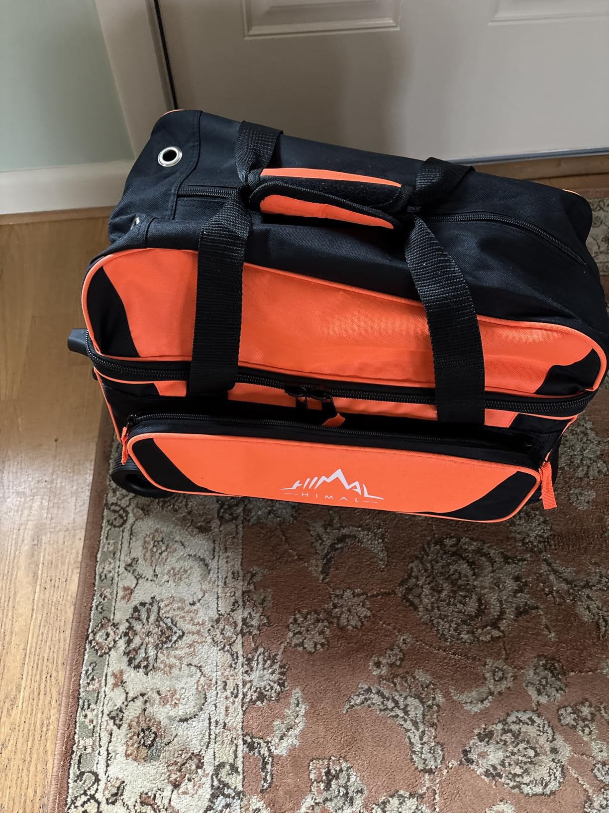 GoHimal 2-Ball Bowling Bag, Large Storage Pocket customer photo 2
