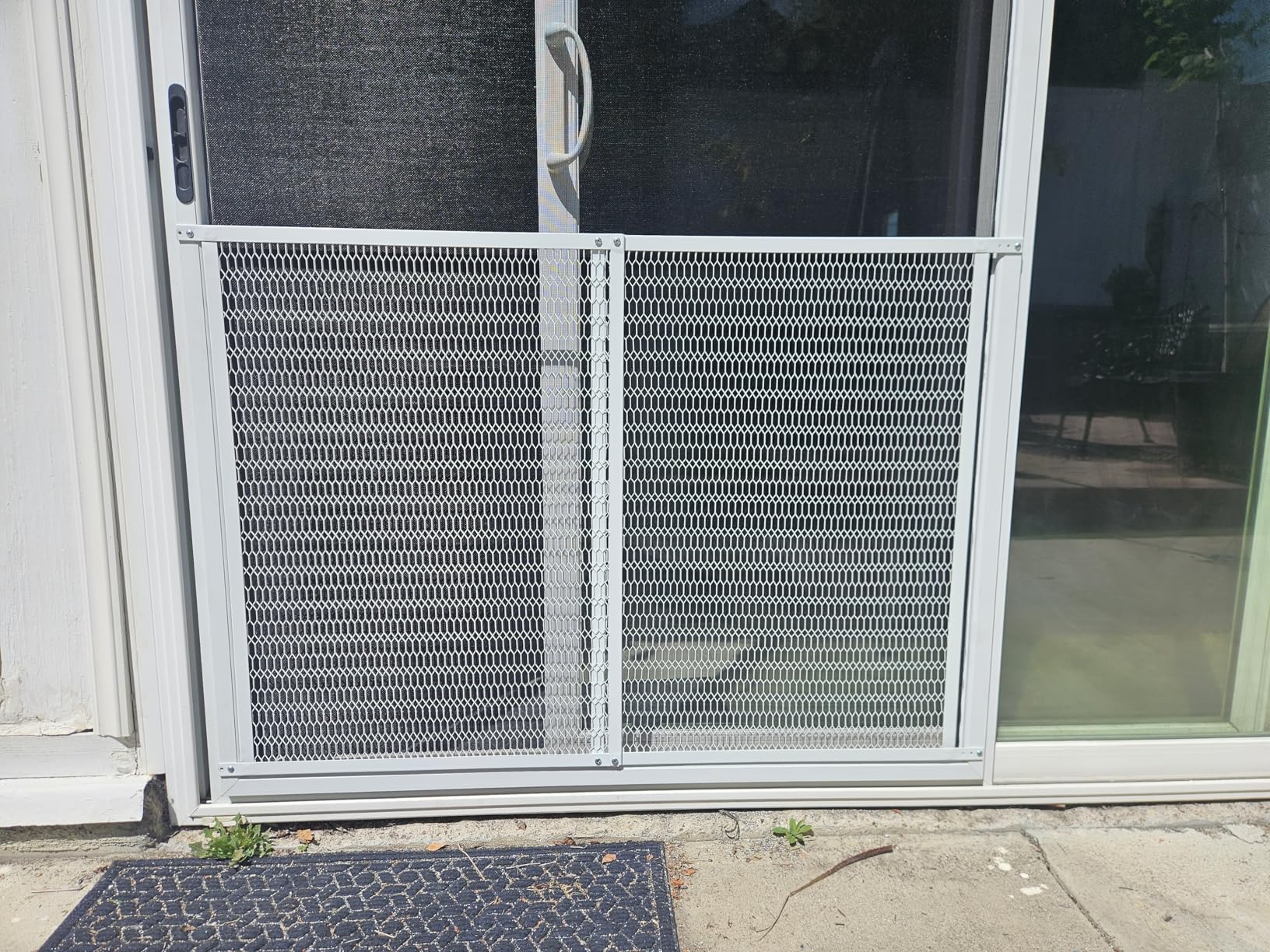 Guardian Steel Pet Grille Screen Door Protector for Dogs Pets Cats Scratch Protector Replacement (Bronze, 30 inch) Screen Door Guard Pet Proof Rv Screen Door Grill Guards customer photo 1
