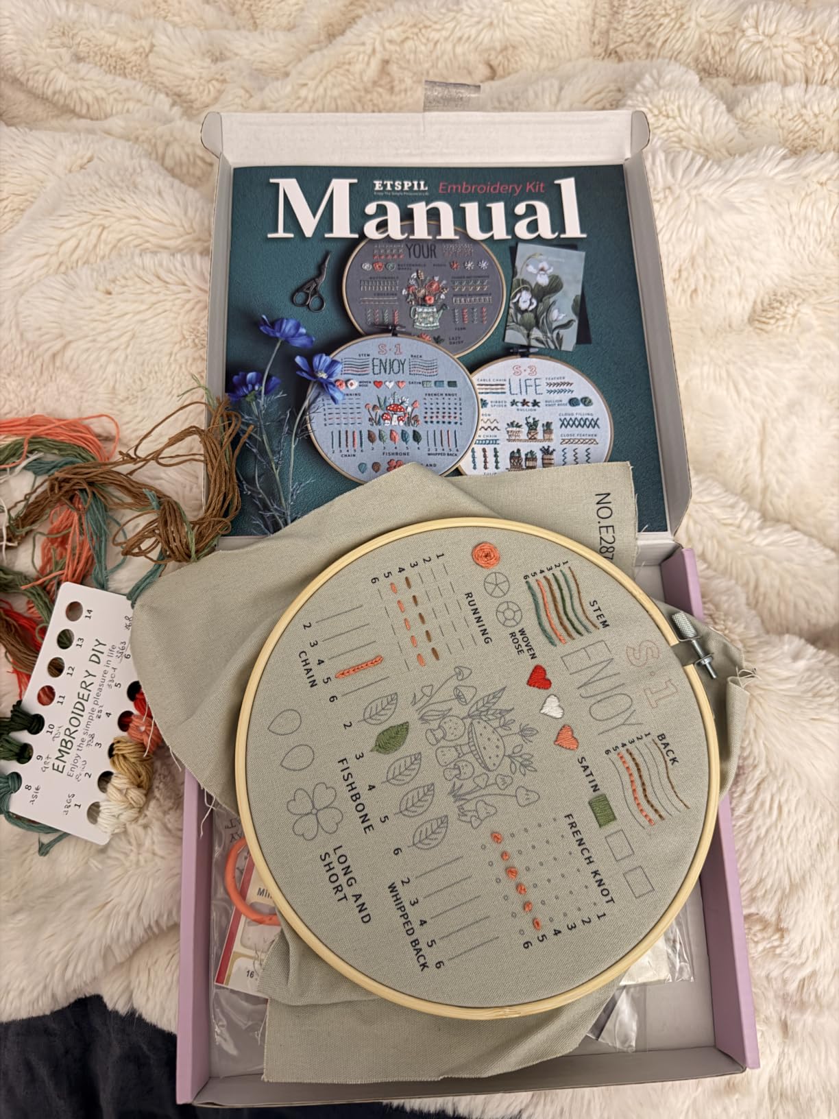 ETSPIL Embroidery Kit for Beginners, 4K Step-by-Step Video, Adults, Gift | 33 Stitches, No-Wash Pre-Printed Pattern, Magnetic Needle Minder, Bound Guide & Storage Tube - Calming Craft for Women customer photo 1