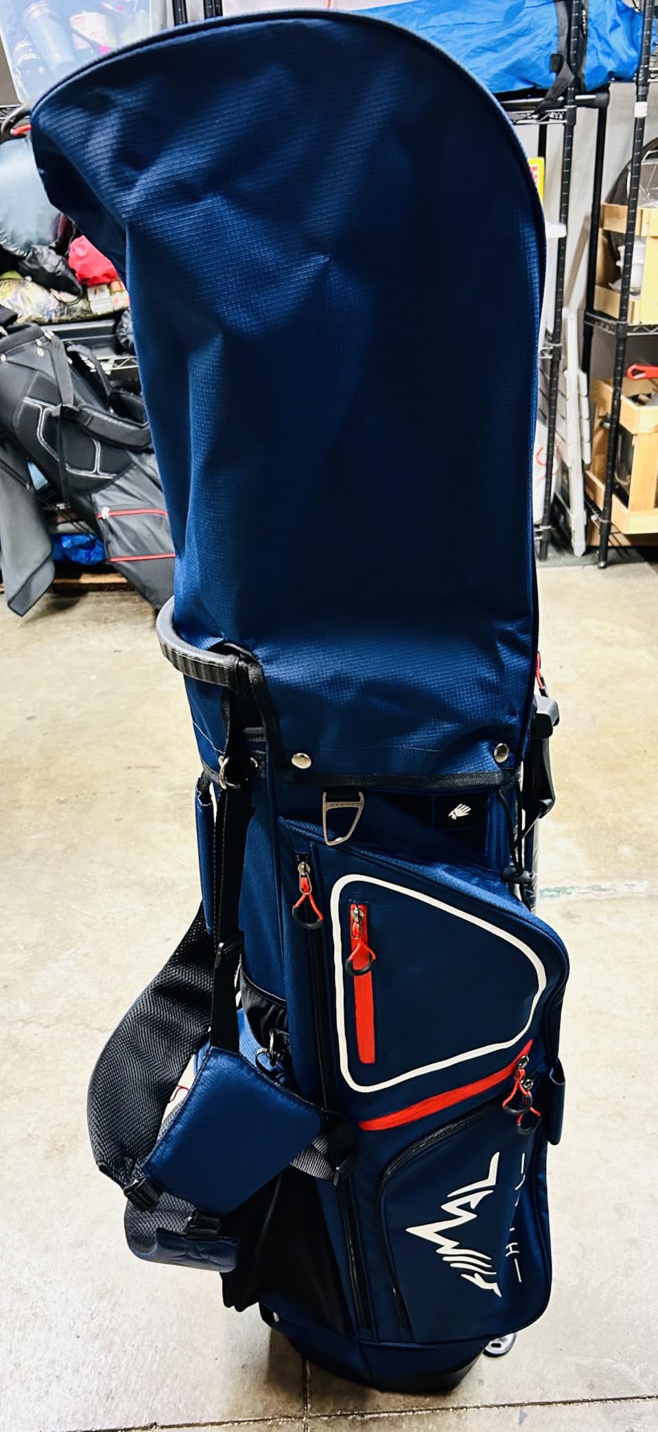 GoHimal 14-Way Lightweight Golf Stand Bag with Multiple Pockets Golf Bags for Men with Auto-Stand Smart Storage with 10 Pockets Ergonomic Padded Straps Cooler Pocket Rain Hood customer photo 1