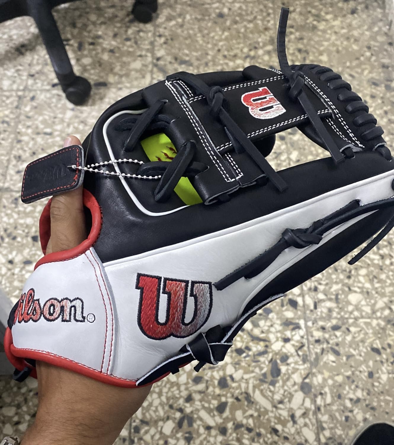 Wilson A2000 Infield Baseball Glove customer photo 2