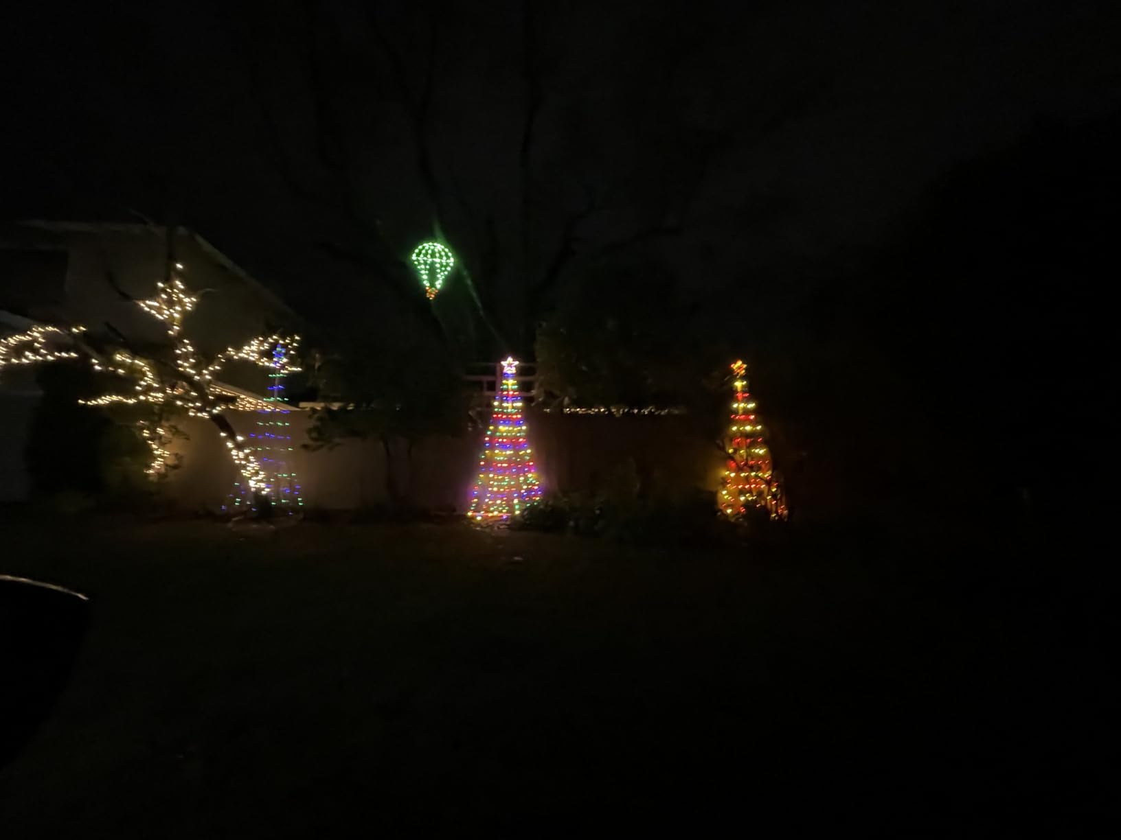 Christmas Decoration Lights, Outdoor Christmas String Lights 320 LED 11.5 Ft Waterfall Tree Light with Big Star Topper 8 Light Modes for Xmas New Year Holiday Garden Yard Indoor Outdoor Decor customer photo 1