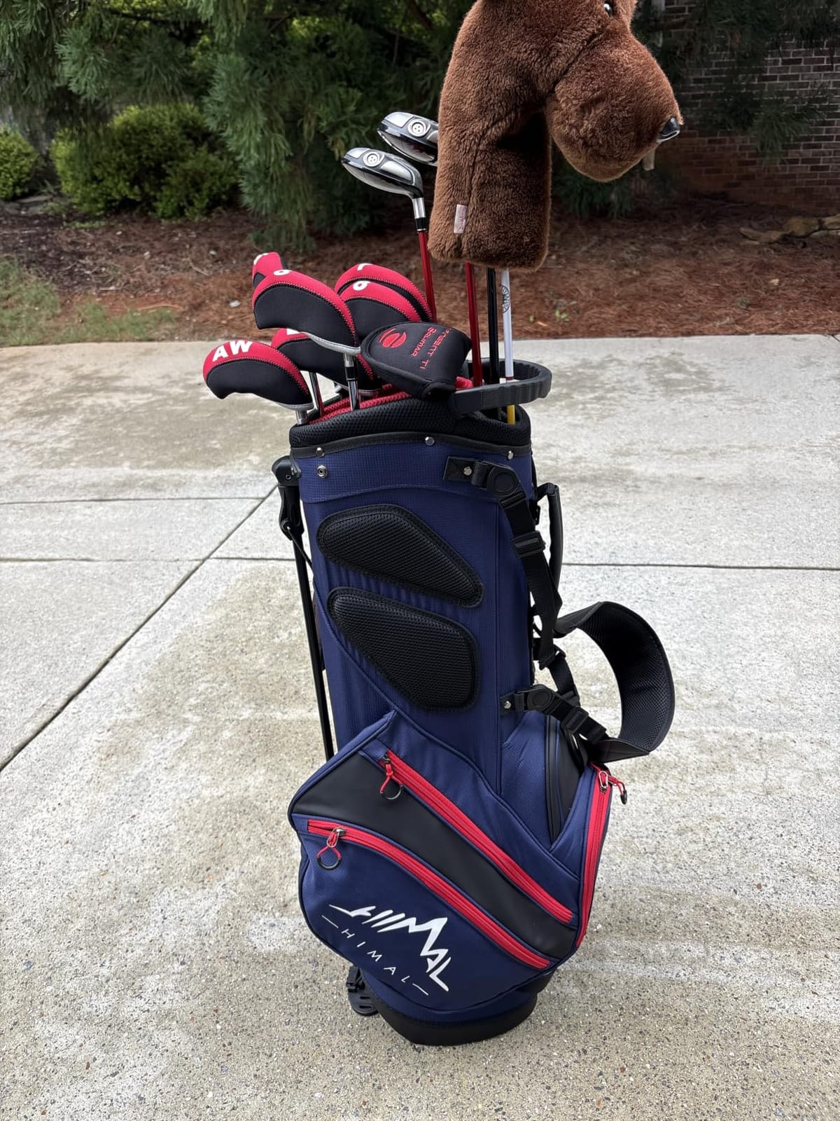 uniHimal 14-Way Golf Stand Bag Lightweight Magnetic Pocket Full-Length Dividers Multiple Pockets Stable Stand Portable Handles Dual Detachable Straps Cooler Pocket customer photo 1