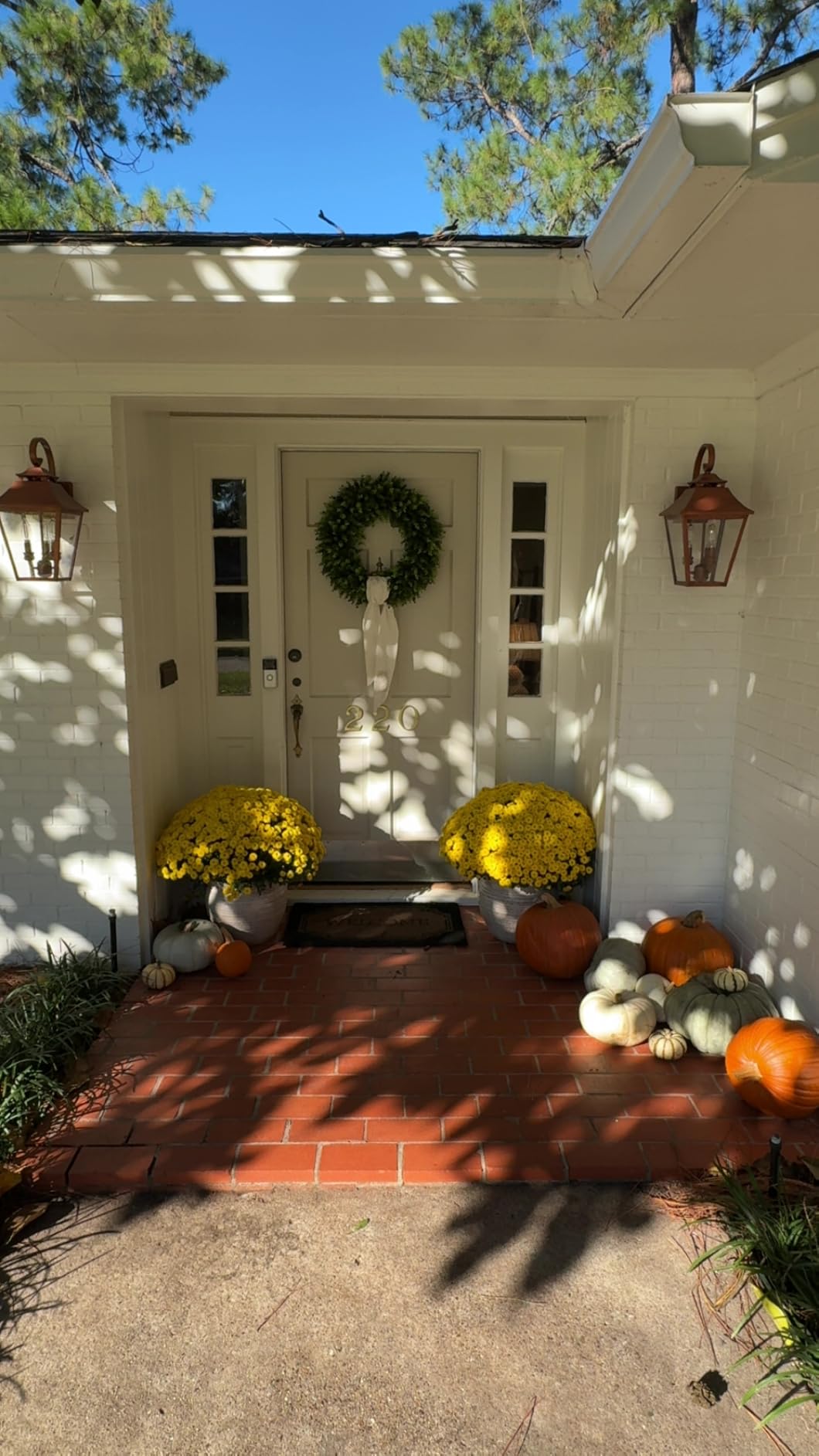 DDHS 20'' Boxwood Wreaths Front Door Artificial Spring Wreath. Wreaths for Front Door Farmhouse Wedding Green Year Round Indoor Outdoor for Summer Wreath St Patricks Day Decorations -(Hello Sign) customer photo 2