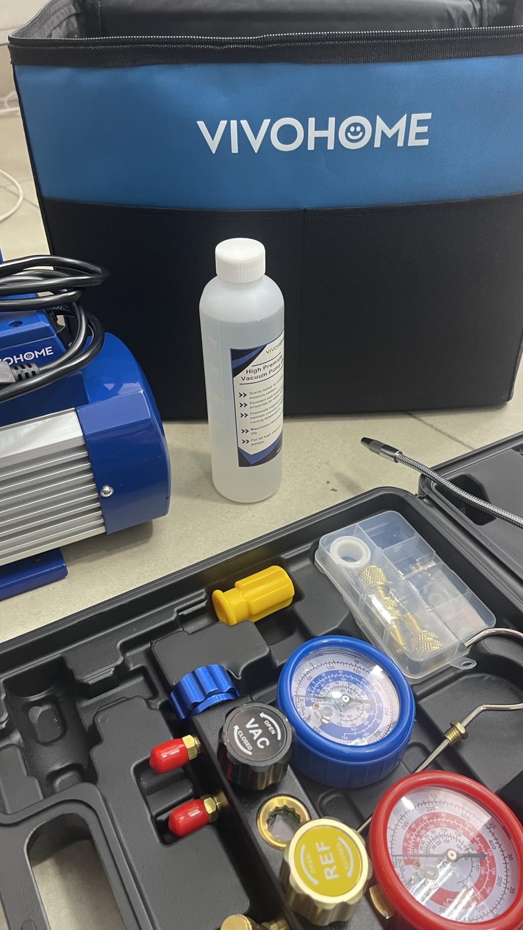 VIVOHOME 1/3 HP 5CFM 1 Stage AC Vacuum Pump and 4 Way AC Manifold Gauge Set | 110V HVAC Vacuum Pump Kit, Leak Detector, 5ft Hoses, for R134a R410a R12 R22 R502 Air Conditioning Refrigeration Recharging customer photo 2
