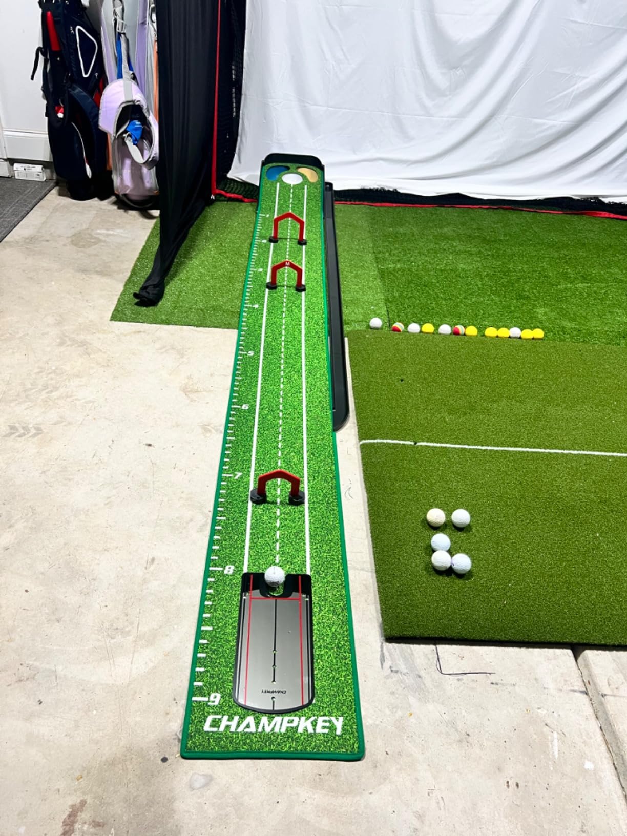 CHAMPKEY Water & Bunker Hazard Golf Putting Green with Gates and Mirror customer photo 2