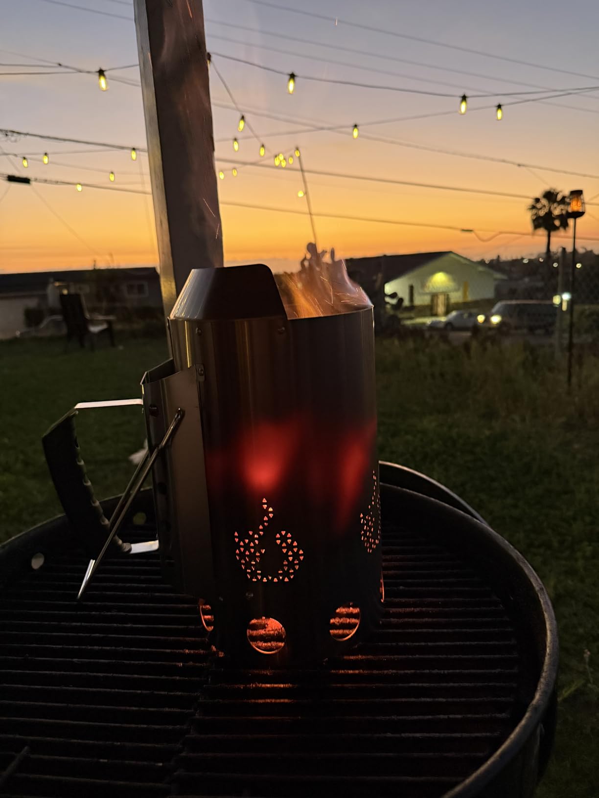 onlyfire Heavy Duty Deluxe Stainless Steel Charcoal Chimney Starter | Barbecue Fire Starter with Heat Shield & Stay-Cool Handle for Charcoal Grills customer photo 1