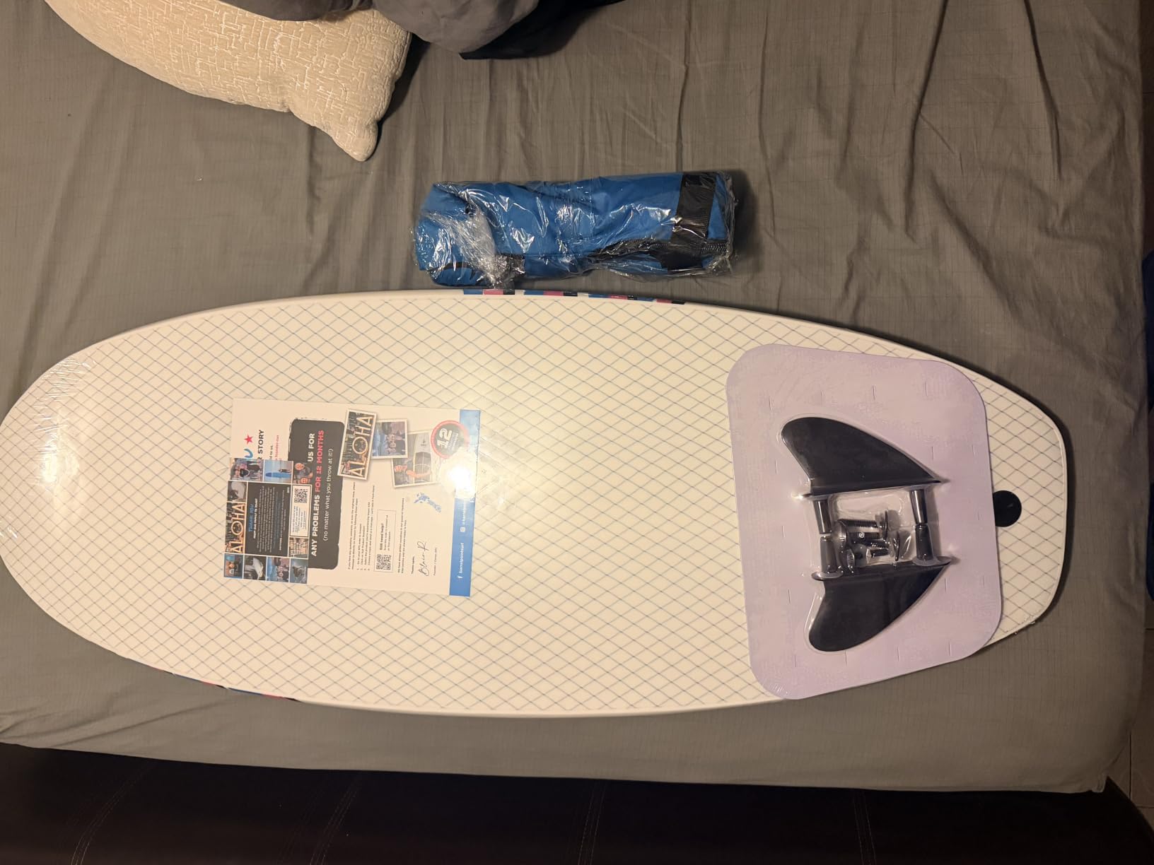 Own the Wave by BPS 'Claw Strike' (5'6 and 4'3 ft) Beginner Foam Surfboard Set with Carry Bag Made from Recycled Plastics - Soft Top Board for Kids Teens - Includes Fins and Leash customer photo 1