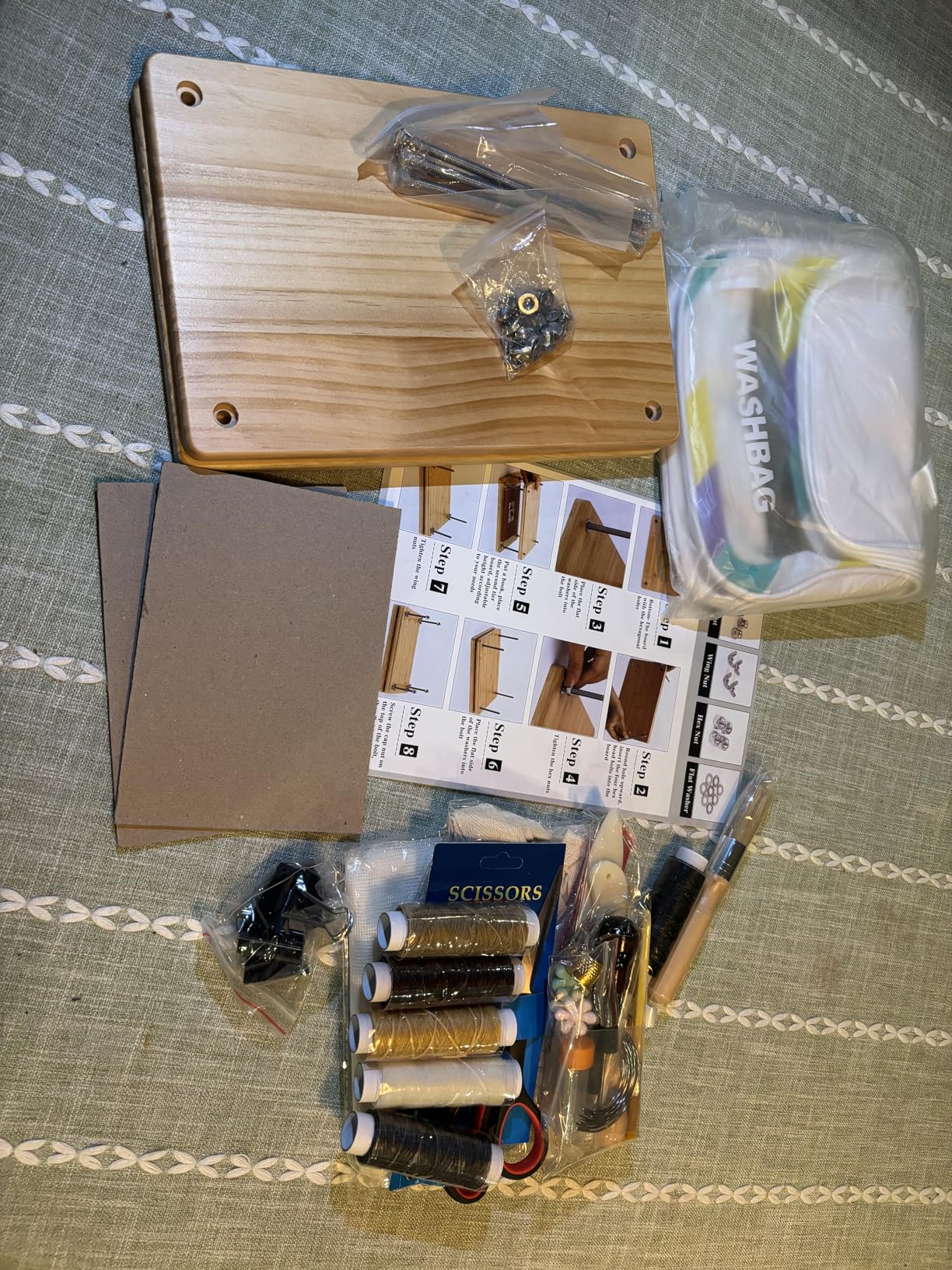 MAKEASY 50Pcs Book Binding Kits with Book Press (11.6x7.8in), DIY Bookbinding Kit with Waxed Thread, Needles, Bone Folder, Scissors & Bookbinding Supplies for Beginners & Professionals customer photo 1