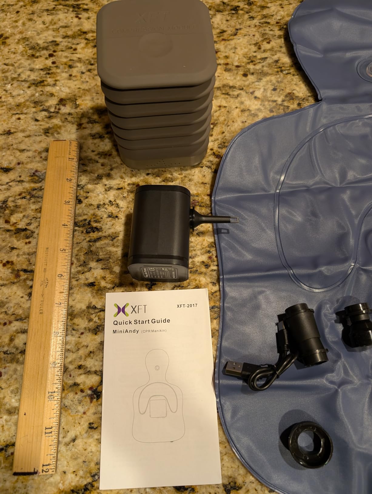 XFT CPR Manikins, Inflatable CPR Mannequin with Compression Feedback Device customer photo 1