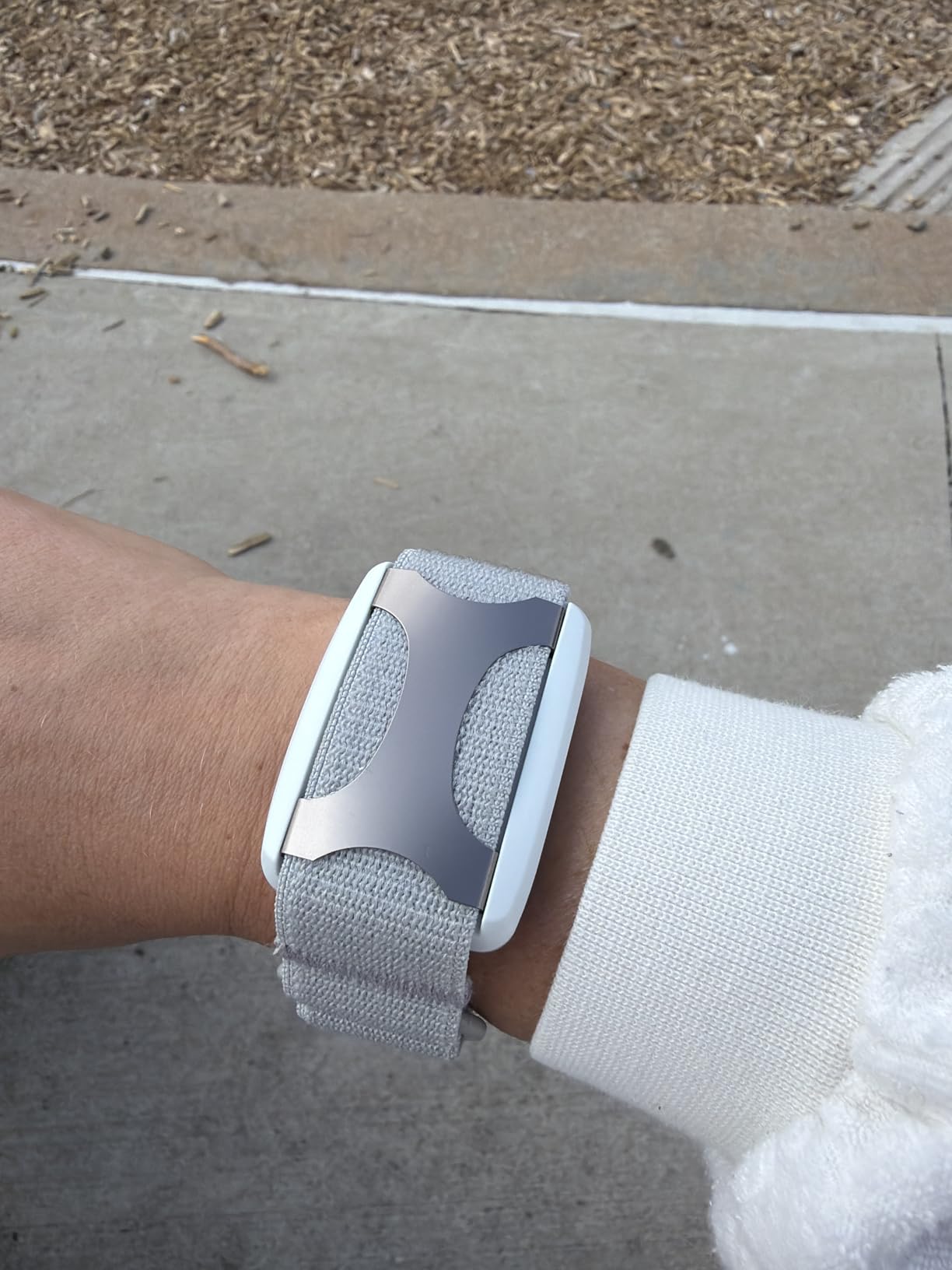 Apollo Neuro Wearable & 12-Month SmartVibes AI Membership - Sleep Aid & Stress Relief Device (Glacier) customer photo 1