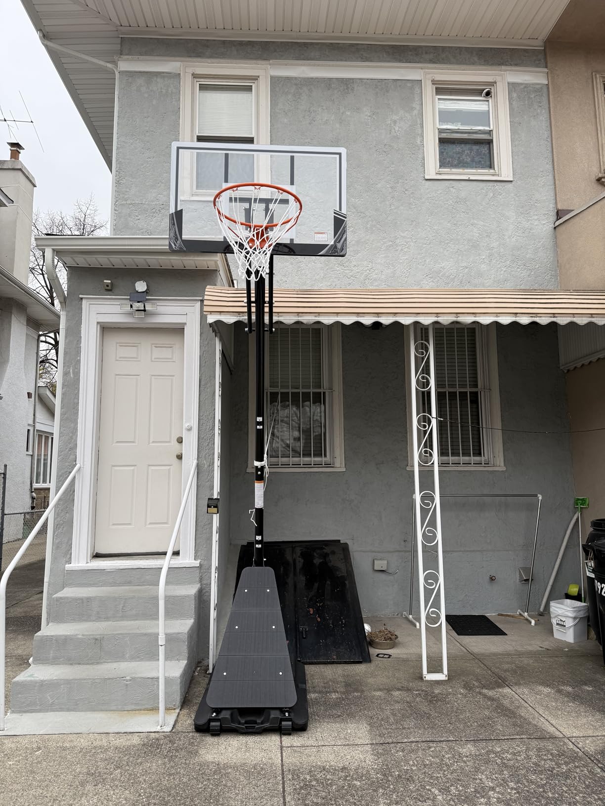 BACKYARD BLITZ Basketball Hoop, 44&47IN Backboard 10FT Height Adjustable | Portable Hand-Crank Adjust Basketball Goal System Outdoor with Shatterproof Backboard and Fillable Base ,Backyard Driveway customer photo 2