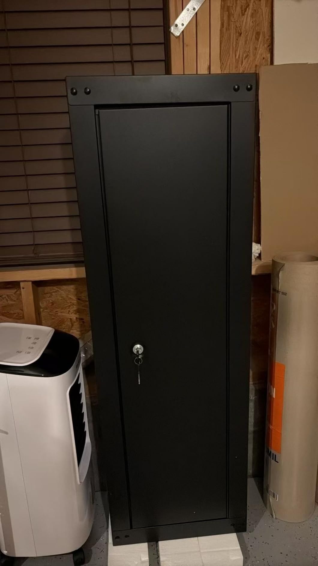 Goplus 8 Gun Safe, Fireproof Large Gun Safes for Rifles and Pistols w/Storage Shelf, Gun Racks, Door Lock & 2 Keys, Quick Access Long Gun Cabinet for Home Rifle & Shotguns, 17