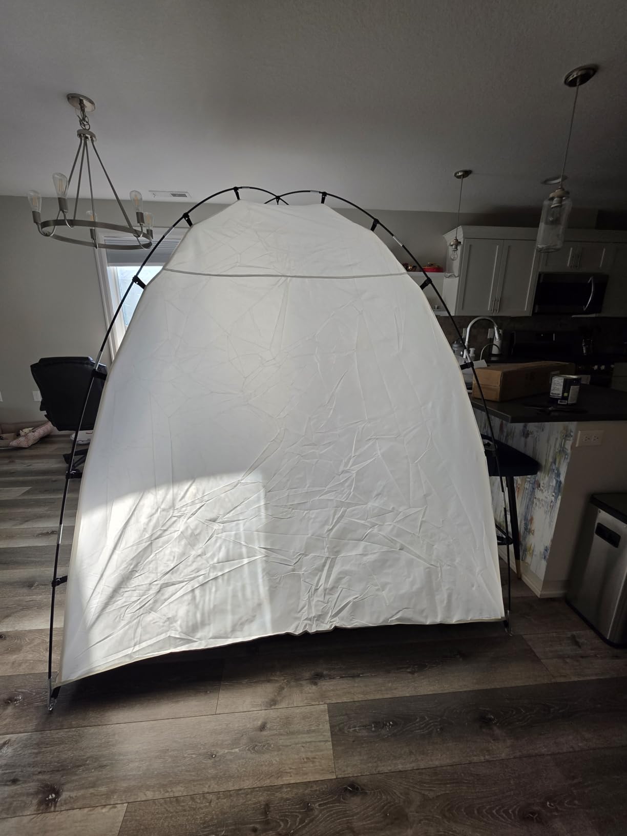 VEVOR Portable Paint Booth Tent, 91.7 x 67.7 x 74.8 inch Painting Tent Station, Spray Shelter with Built-in Floor & Mesh Screen, Large Space, Oxford Spray Painting Tents for Cupboard, Chairs, Tables customer photo 2