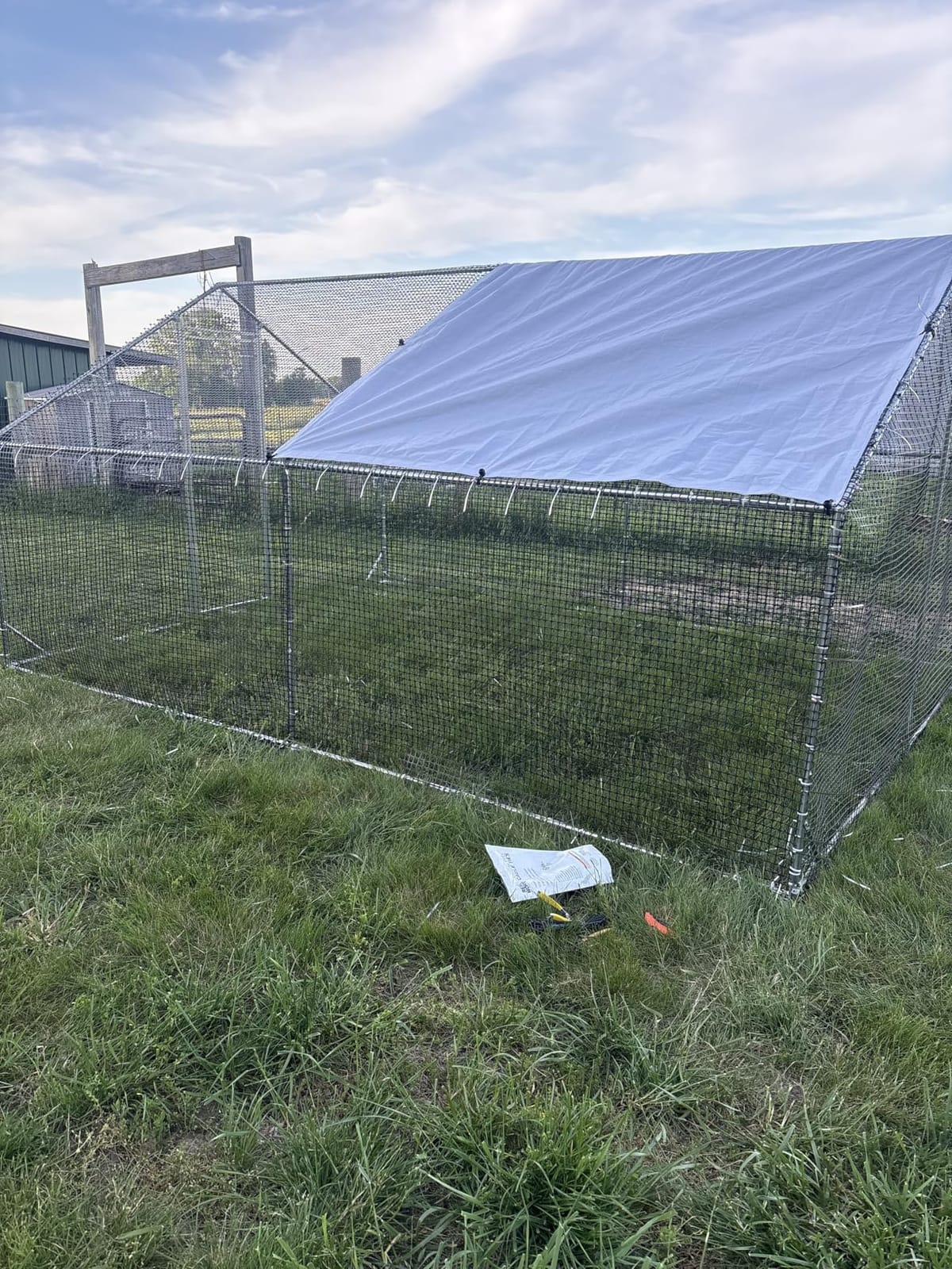 CAMMOO Walk in Chicken Coop, 9.8x6.6x6.6ft Chicken Run for Yard with Cover | Upgrade Double Lock & Mesh, Stainless Steel Ties, Easy Assembly, Chicken Pen for Ducks, Rabbits customer photo 1