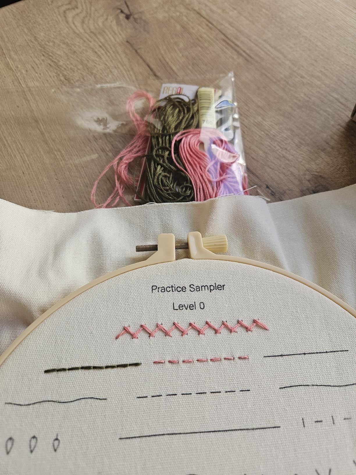 ZenHues Embroidery Kit for Beginners Adults with Level 0 Practice Sampler, 5 Pre-Printed Patterns & Video Tutorials with 7.8