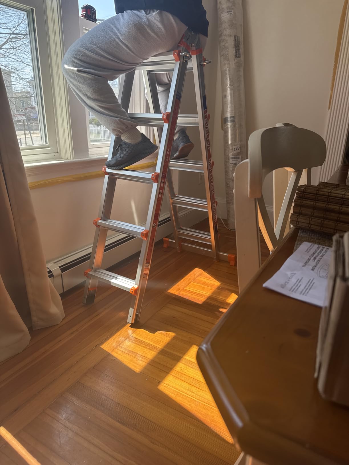 LEVELEVE Telescoping A Frame Ladder, 17FT Multi Position Ladder with Stabilizer Bar & Wheels, 330 lbs Security Load for Stairs Home Indoor Outdoor Roof customer photo 1