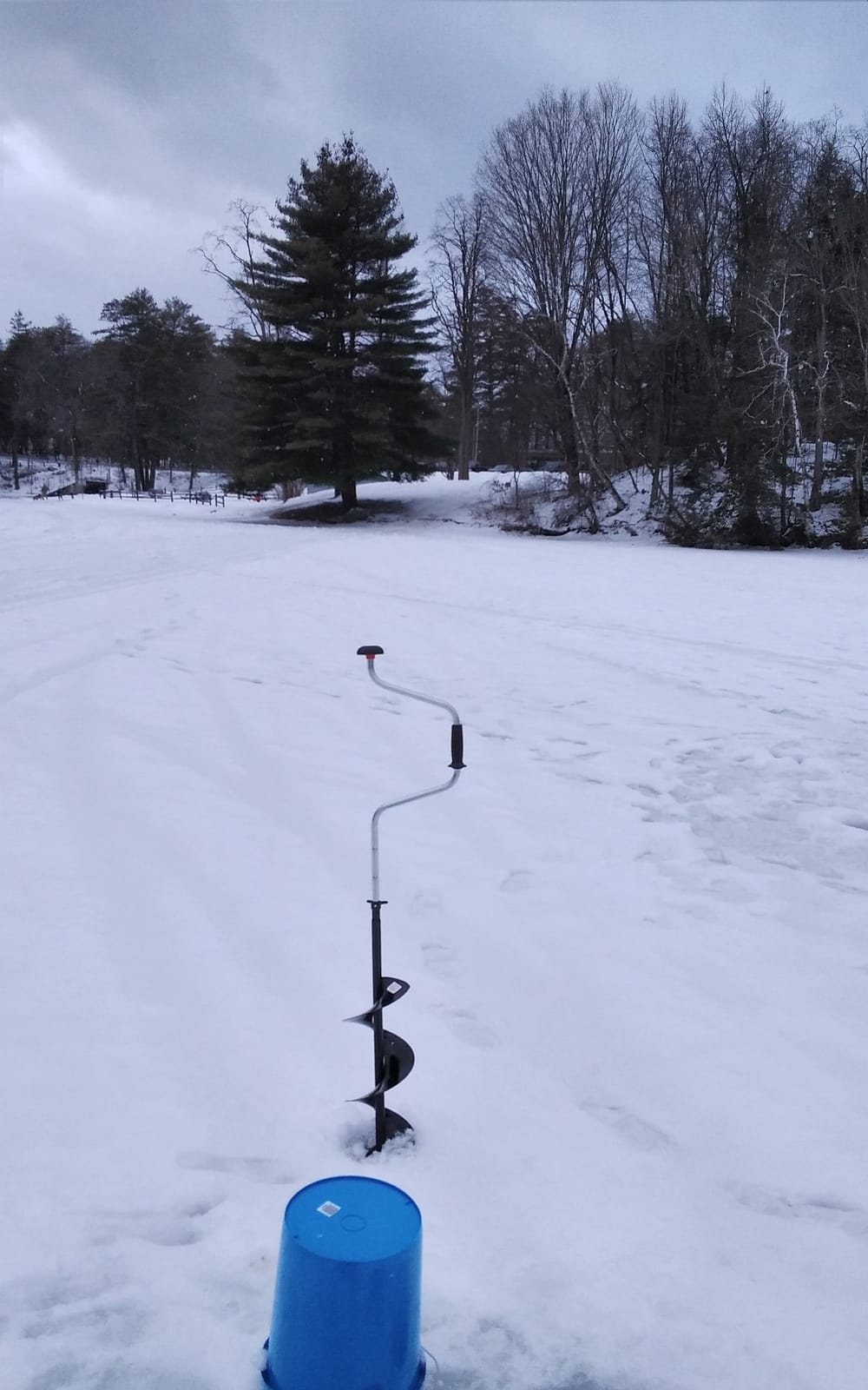 Strike Master Lazer 2-Piece Hand Auger, Lightweight Ice Auger with Precision Stainless Steel Blades and Adjustable Handle customer photo 2