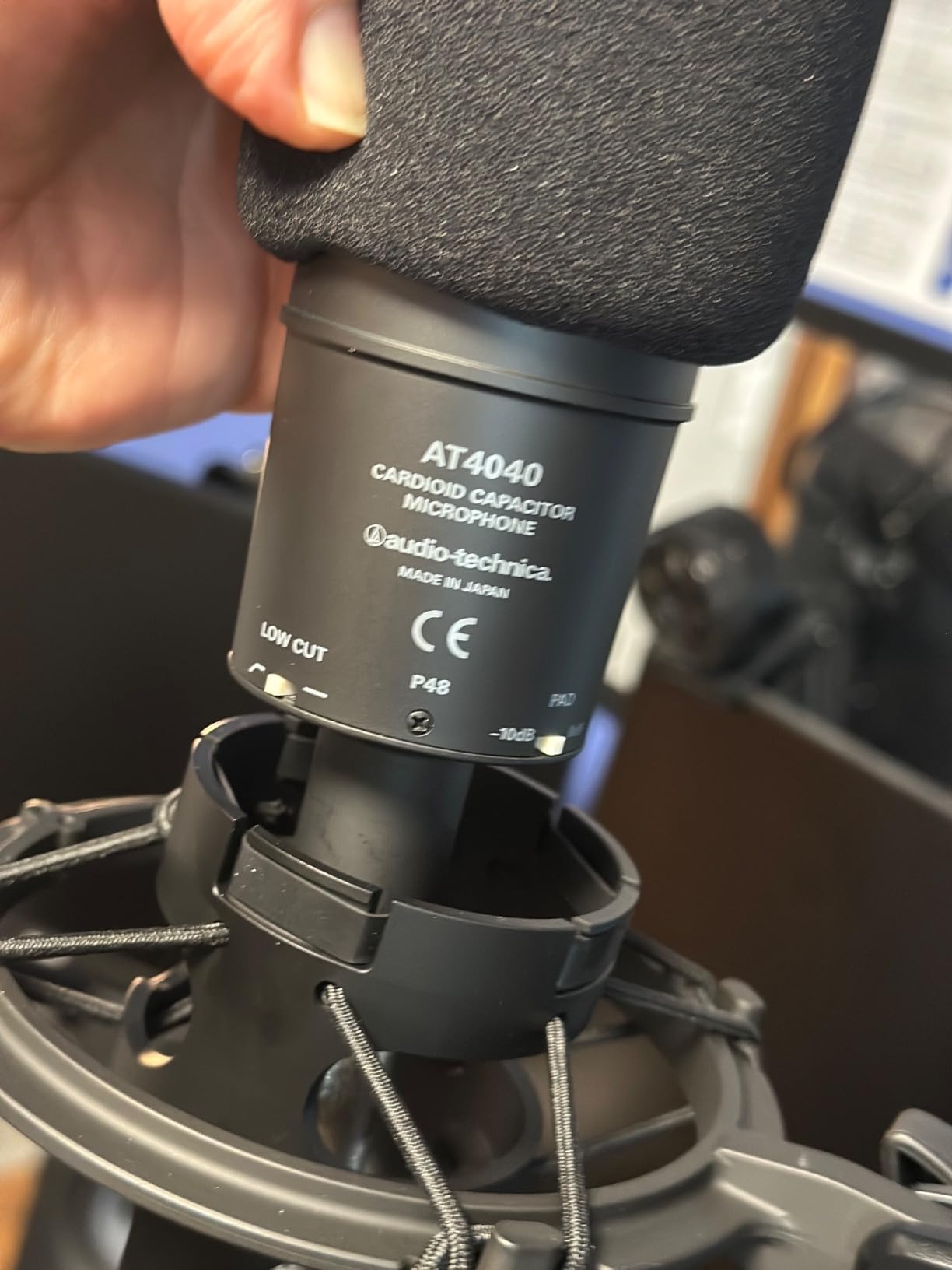 Audio-Technica AT4040 Cardioid Condenser Microphone customer photo 1