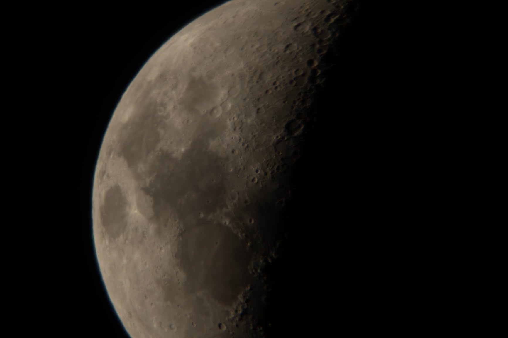 Celestron AstroMaster 130EQ Telescope for Deep-Sky Beginners customer photo 2