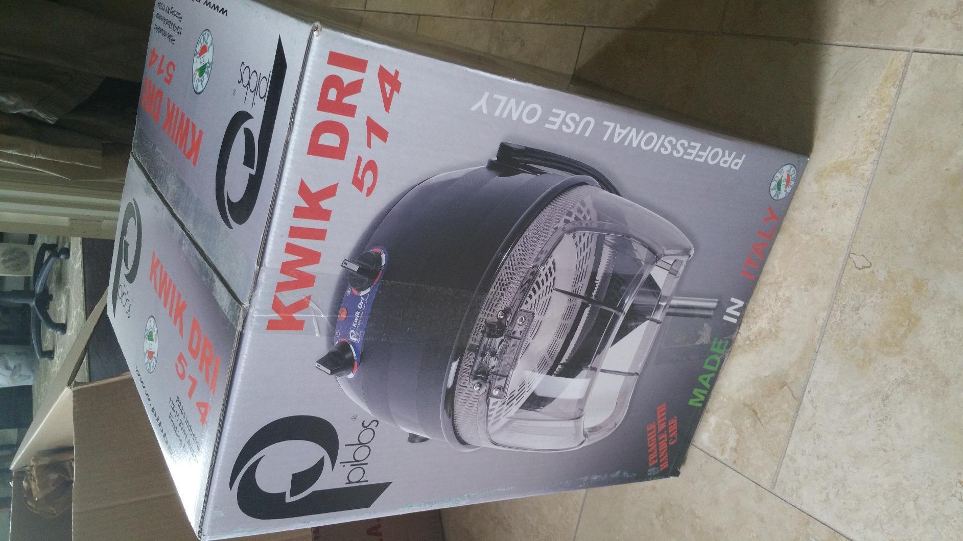 Pibbs 514 Kwik Dri Professional Salon Hooded Hair Dryer 1100W Black customer photo 1