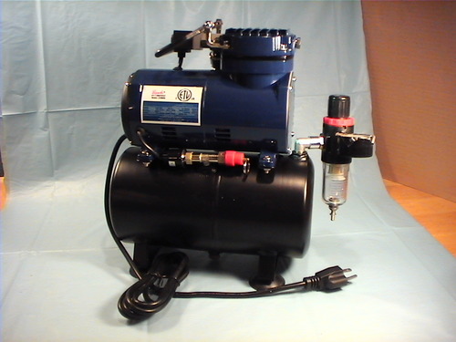 Paasche D3000R 1/5 HP Compressor with Tank, Regulator and Moisture Trap customer photo 2