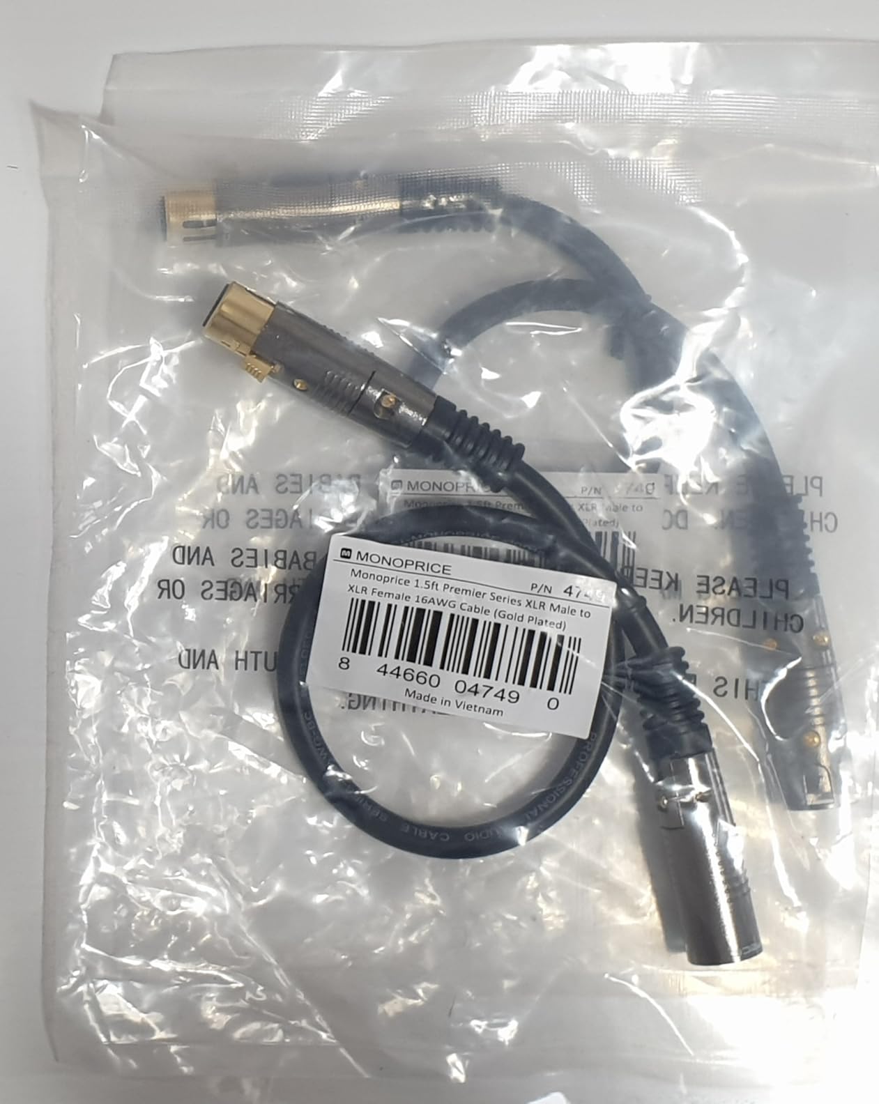 Monoprice XLR Male to XLR Female Cable - for Microphone, Gold Plated, 16AWG, 10 Feet, Black - Premier Series customer photo 2