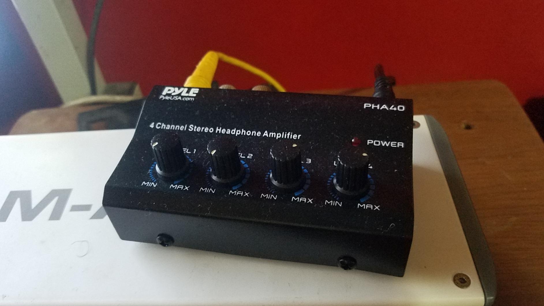 4-Channel Portable Stereo Headphone Amplifier - Professional Multi Channel Mini Earphone Splitter Amp w/ 4 ¼” Balanced TRS Headphones Output Jack and 1/4