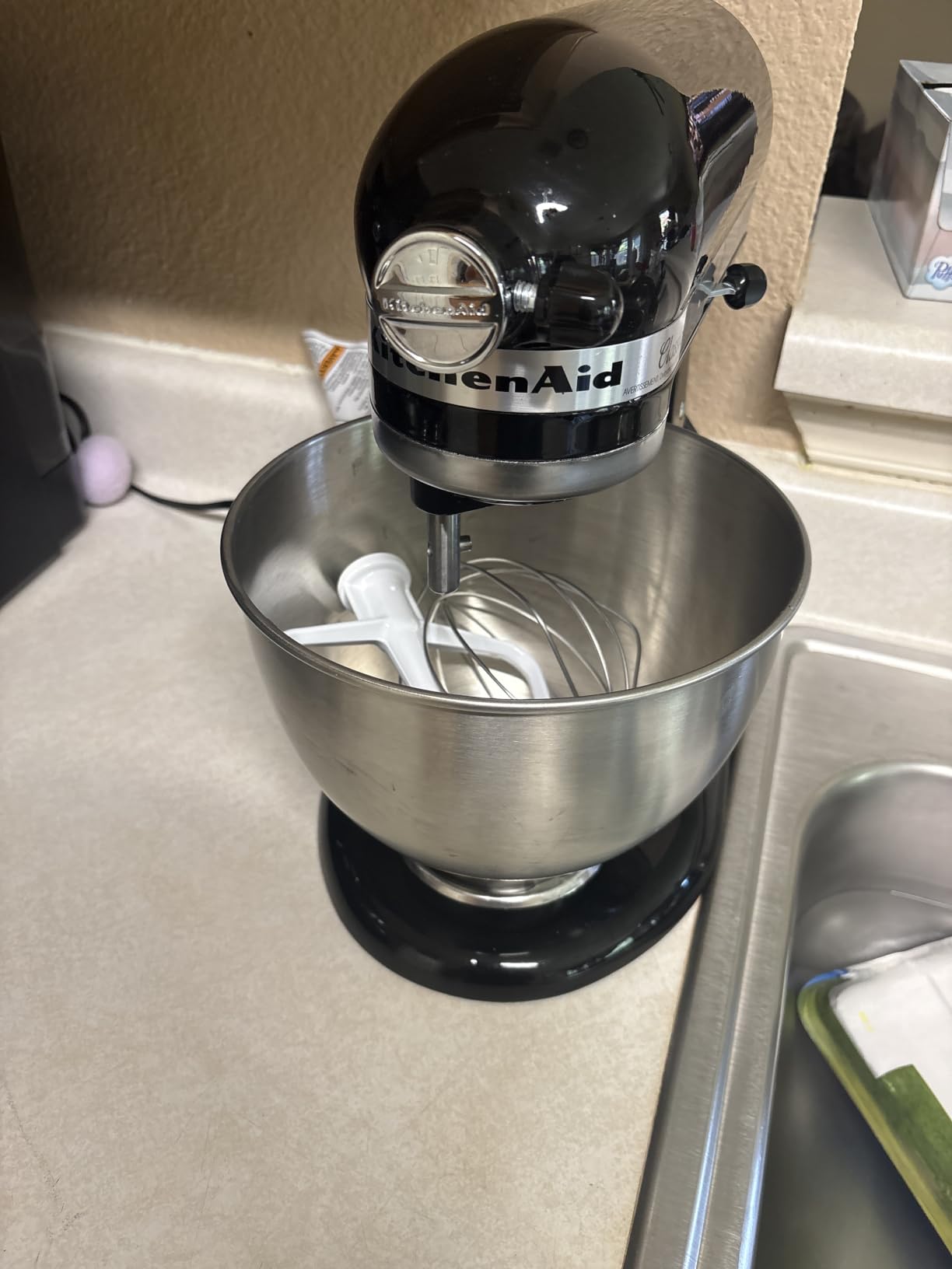 KitchenAid Classic Series 4.5 Quart Tilt-Head Stand Mixer K45SS, Onyx Black customer photo 2