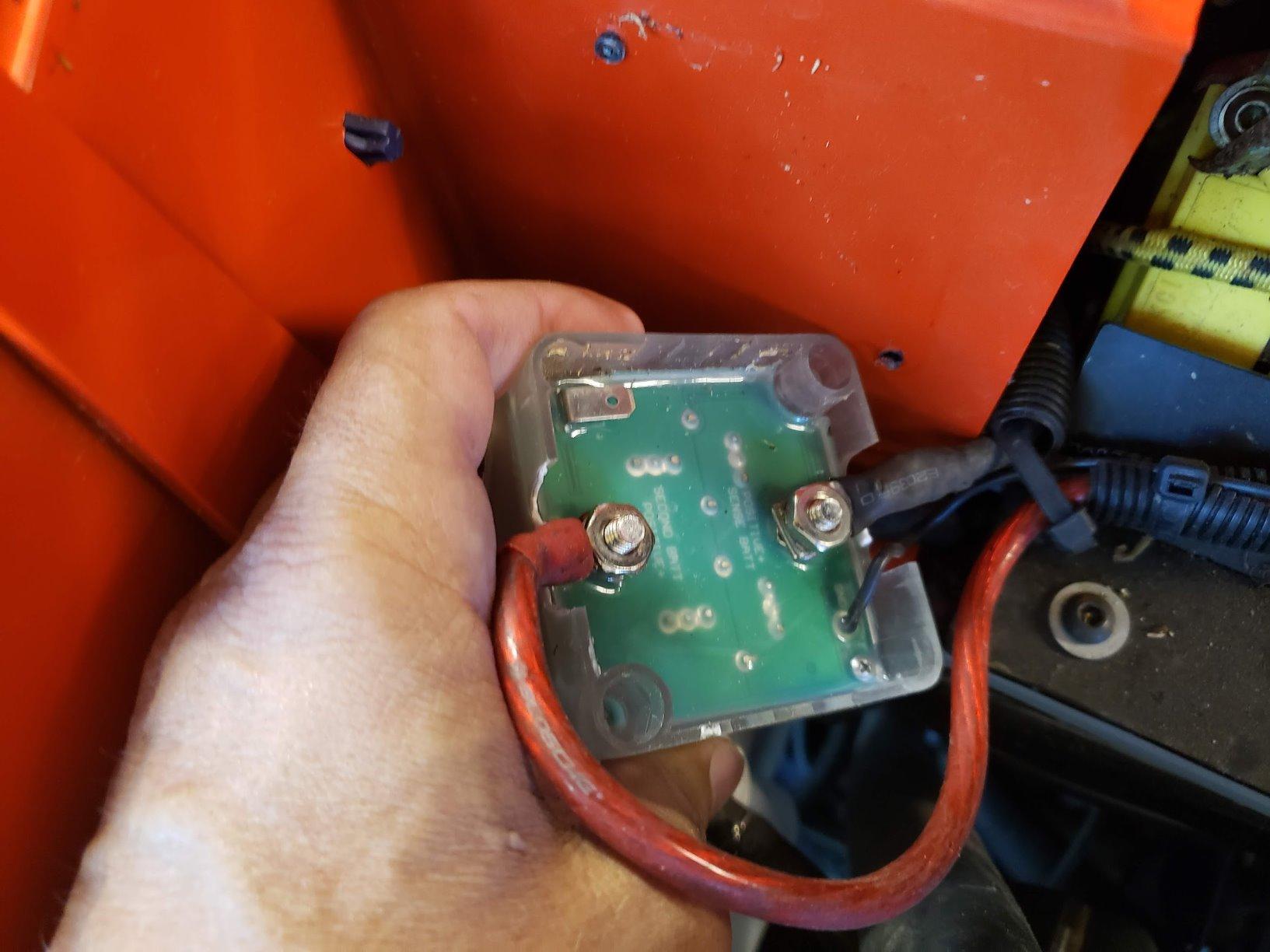 Smart Dual Battery 140A Isolator - Auto/Boat/RV, Model: VSR12, Car & Vehicle Accessories / Parts customer photo 2