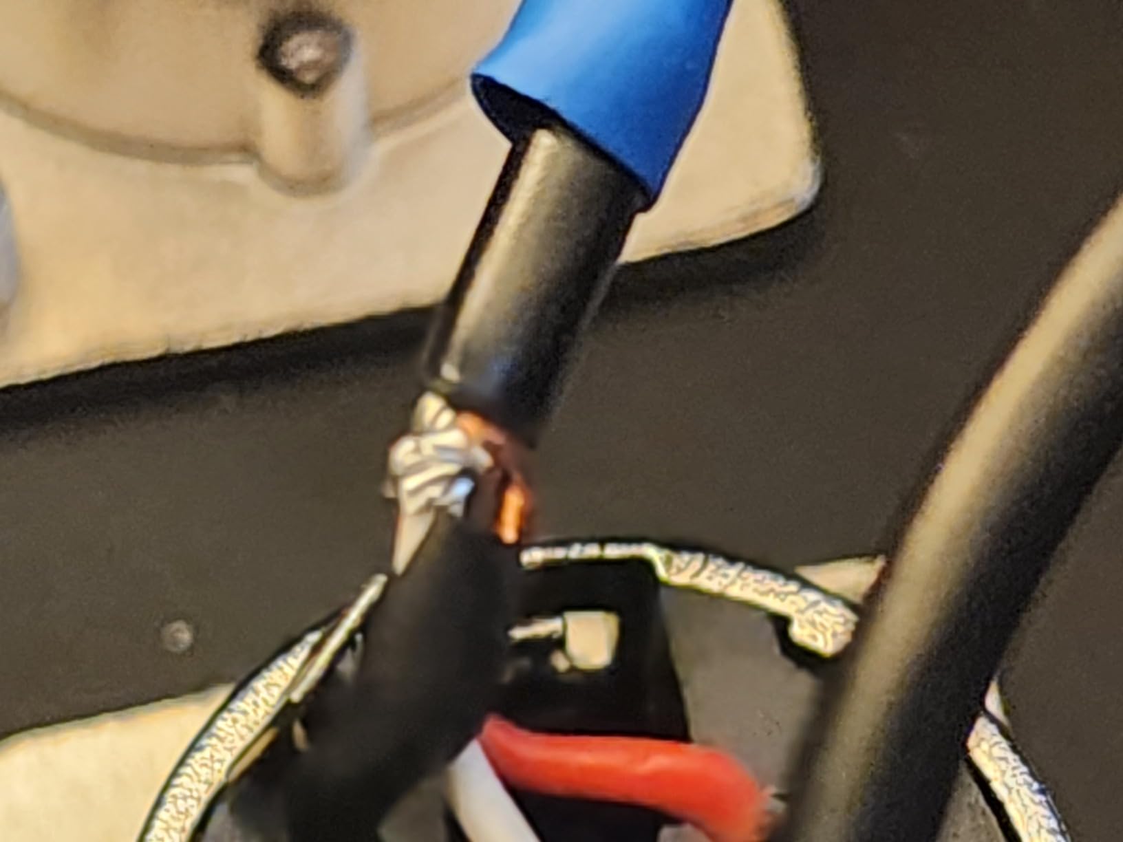 Seismic Audio - SAEM-12x4x100 - 12 Channel XLR Sends and 4 Channel XLR Returns Snake Cable - 100 Feet customer photo 1
