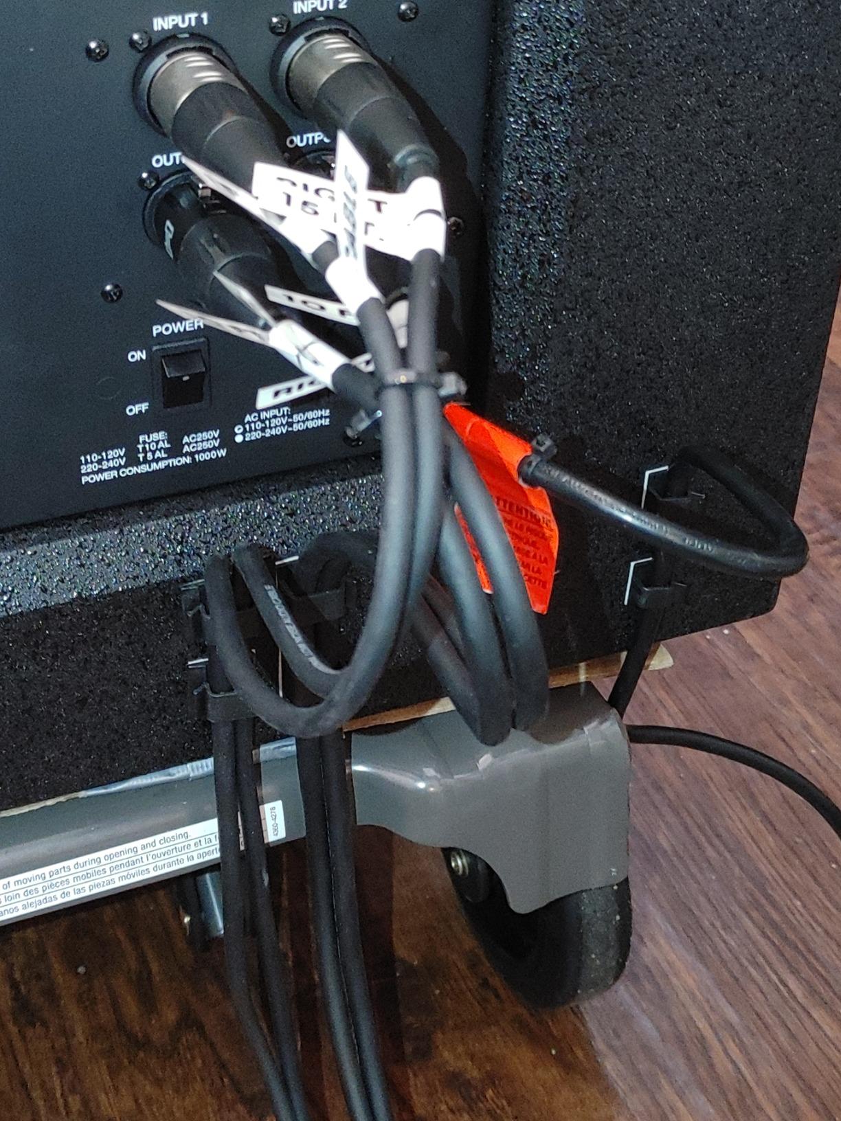 Hosa HMIC-010 Pro Microphone Cable, REAN XLR3F to XLR3 Meter, 10 Feet customer photo 1
