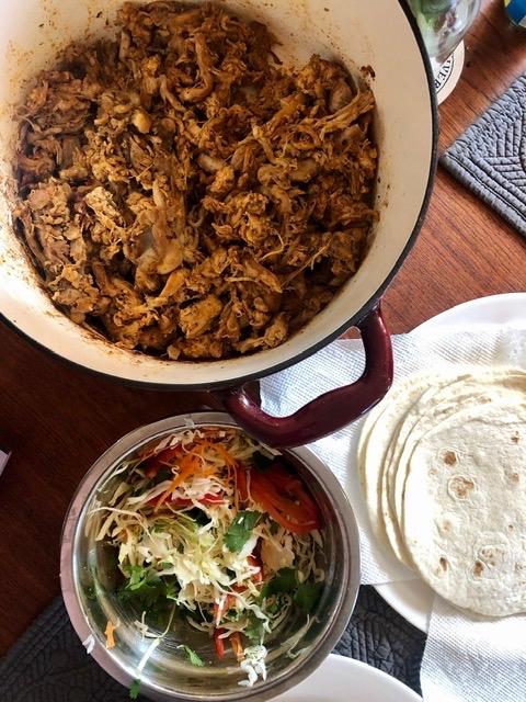 Tramontina Bestow Enameled Cast Iron 4-Qt Braiser Pan with Lid, Blue customer photo 1