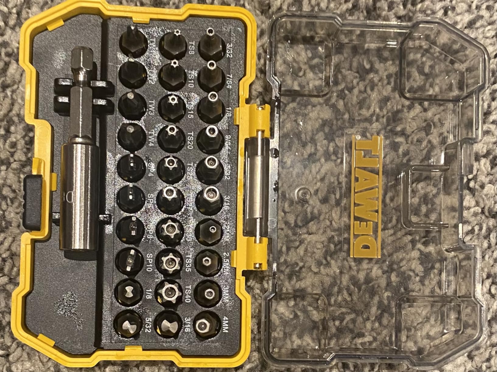 DEWALT Security Bit Set, 31-Piece Screwdriver Bit Set with Case, Universal 1/4 In Hex, Includeds Magnetic Bit Holder (DWAX200) customer photo 1