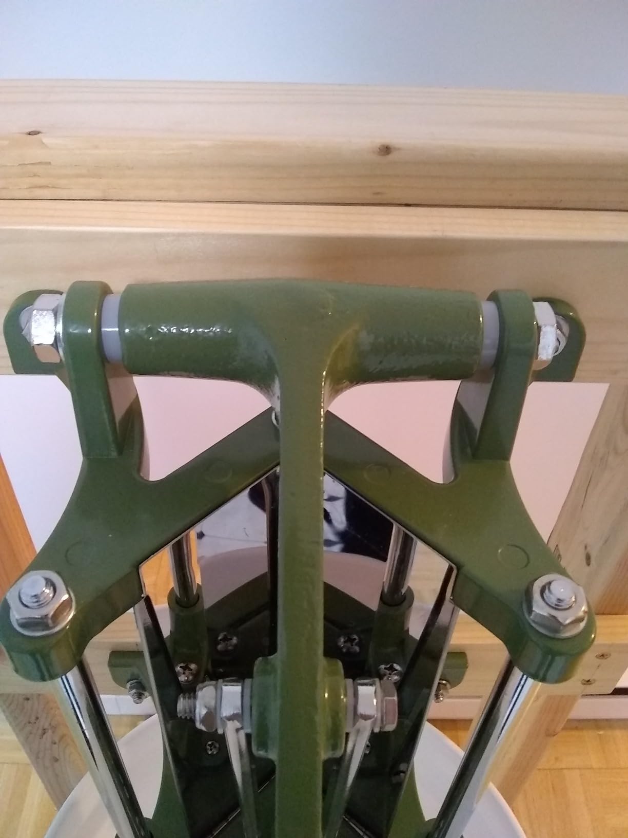 New Star Foodservice Commercial Grade French Fry Cutter customer photo 2