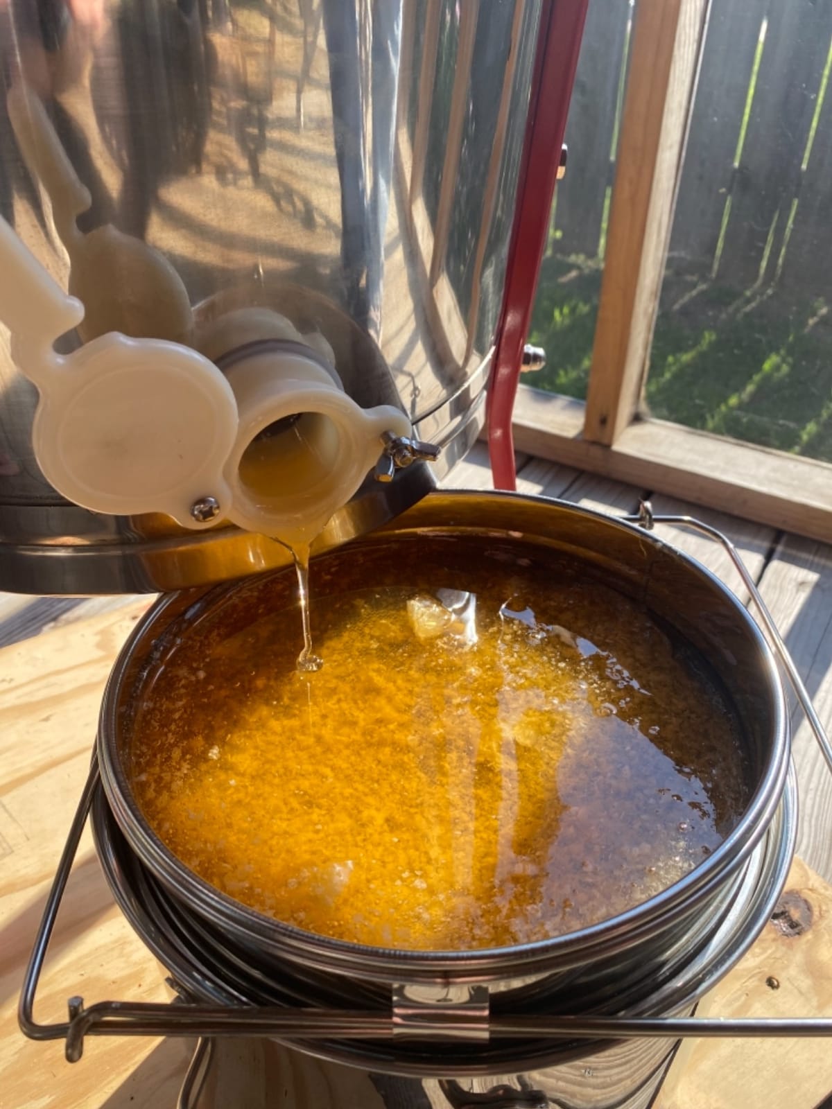 HE3MAN 3 Frame Beekeeping 304 Stainless Steel Drum Honey Extractor With Stand - Manual customer photo 2