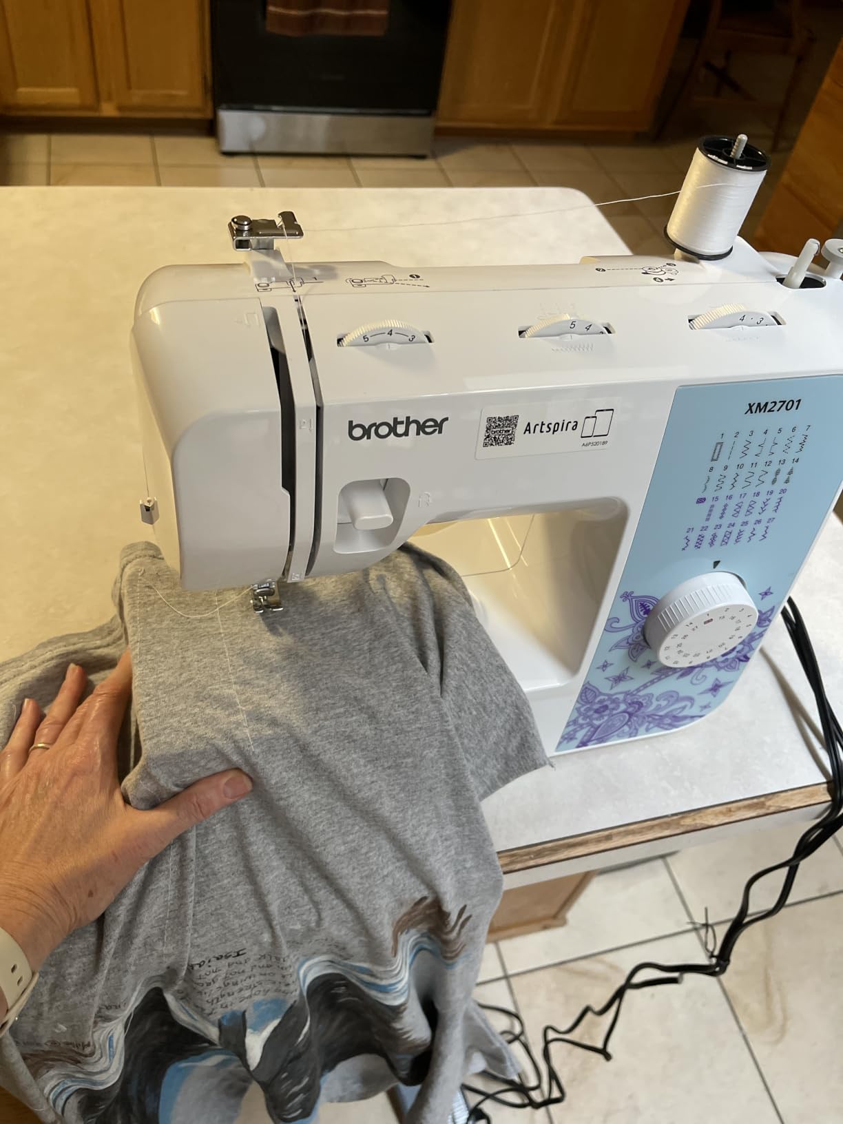 Brother Sewing Machine, XM2701, Portable Sewing Machine, 27 Stitches customer photo 2