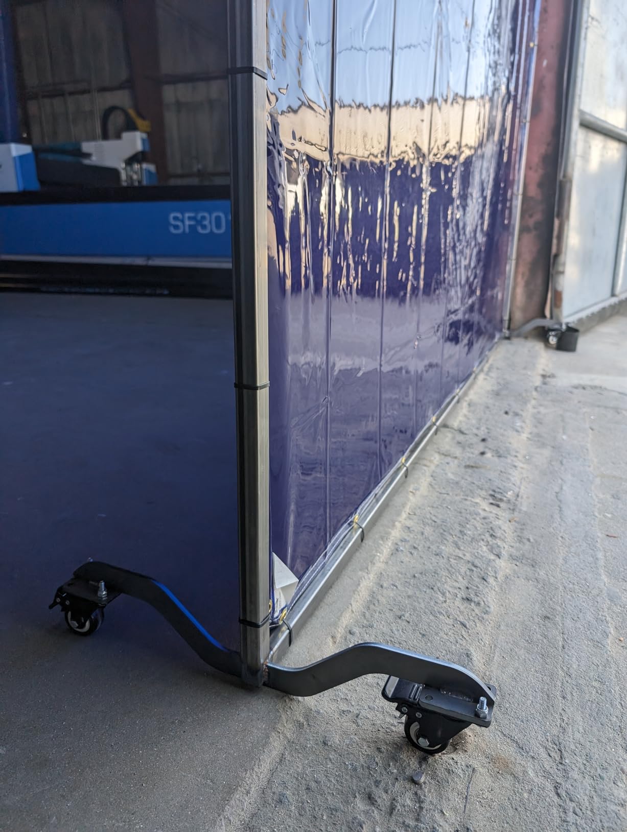 Steiner 325-6X8 6x8 ft ArcView Blue Transparent FR Vinyl Welding Screen customer photo 1