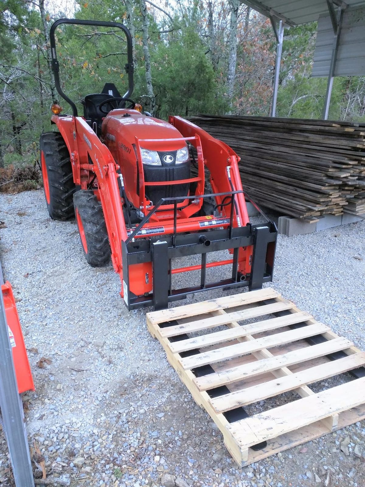 Titan Attachments Standard Series Skid Steer Pallet Fork Frame, 48 in customer photo 1