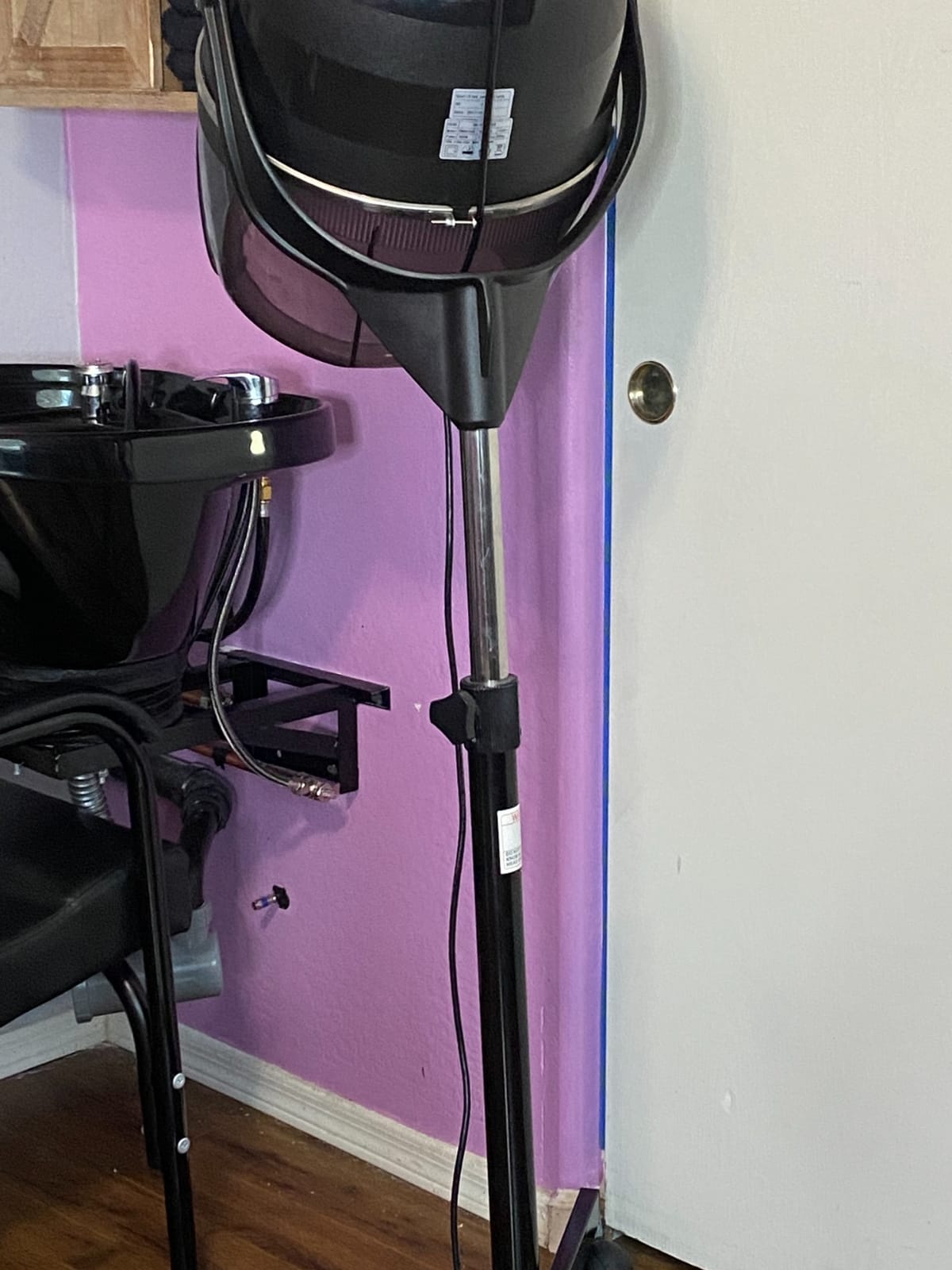 SKINACT Hooded Conditioning Hair Dryer 1150W with Stand, 60-Minute Timer, Temperature Adjustable, Angle & Height Adjustable Downdraft Hood customer photo 1