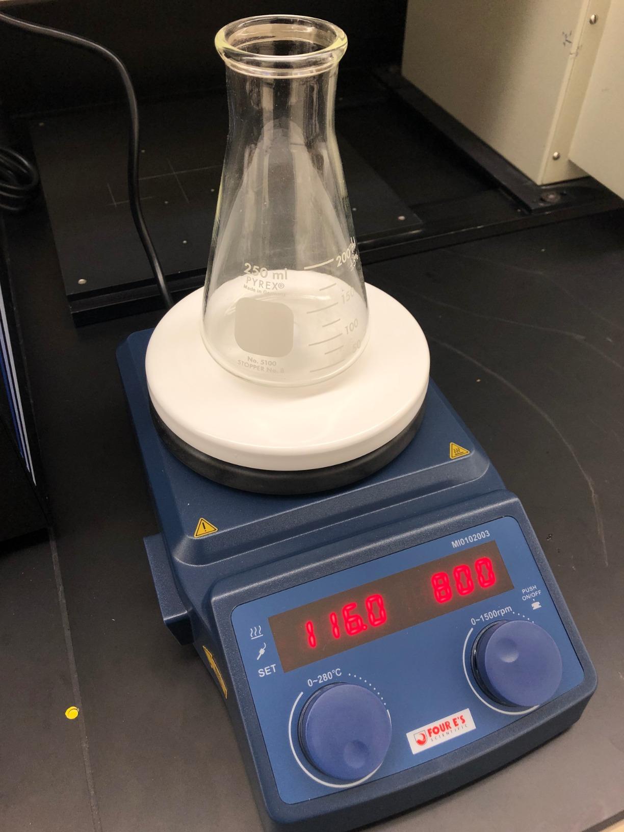FOUR E'S SCIENTIFIC Magnetic Stirrer Hot Plate, 280℃/536°F, Max 5L, 110V customer photo 1