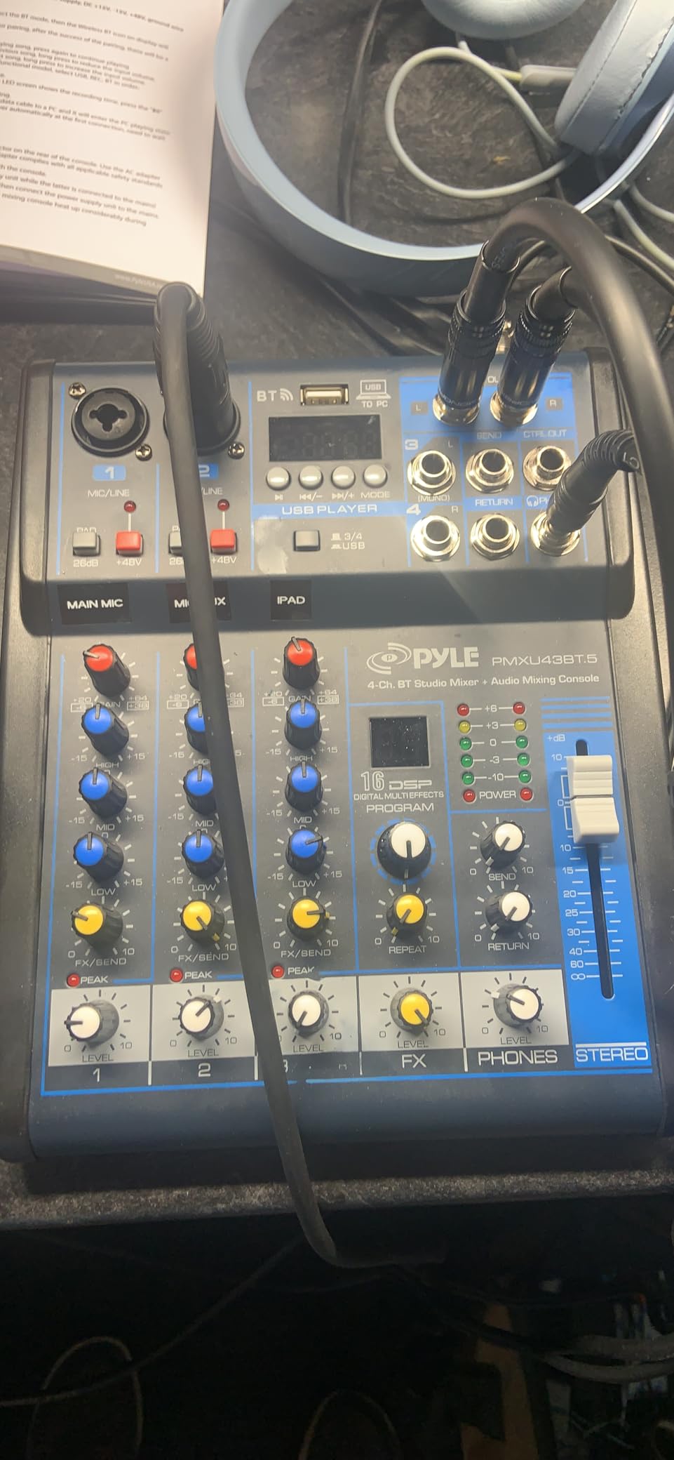 Pyle 4 Channel Audio Mixer with Bluetooth - DJ Sound Board Controller - USB Computer Input - Built-in MP3 Player - 48V Phantom Power - 3 Band EQ - 16-Bit DSP FX - Band, Studio Ready - PMXU43BT customer photo 1