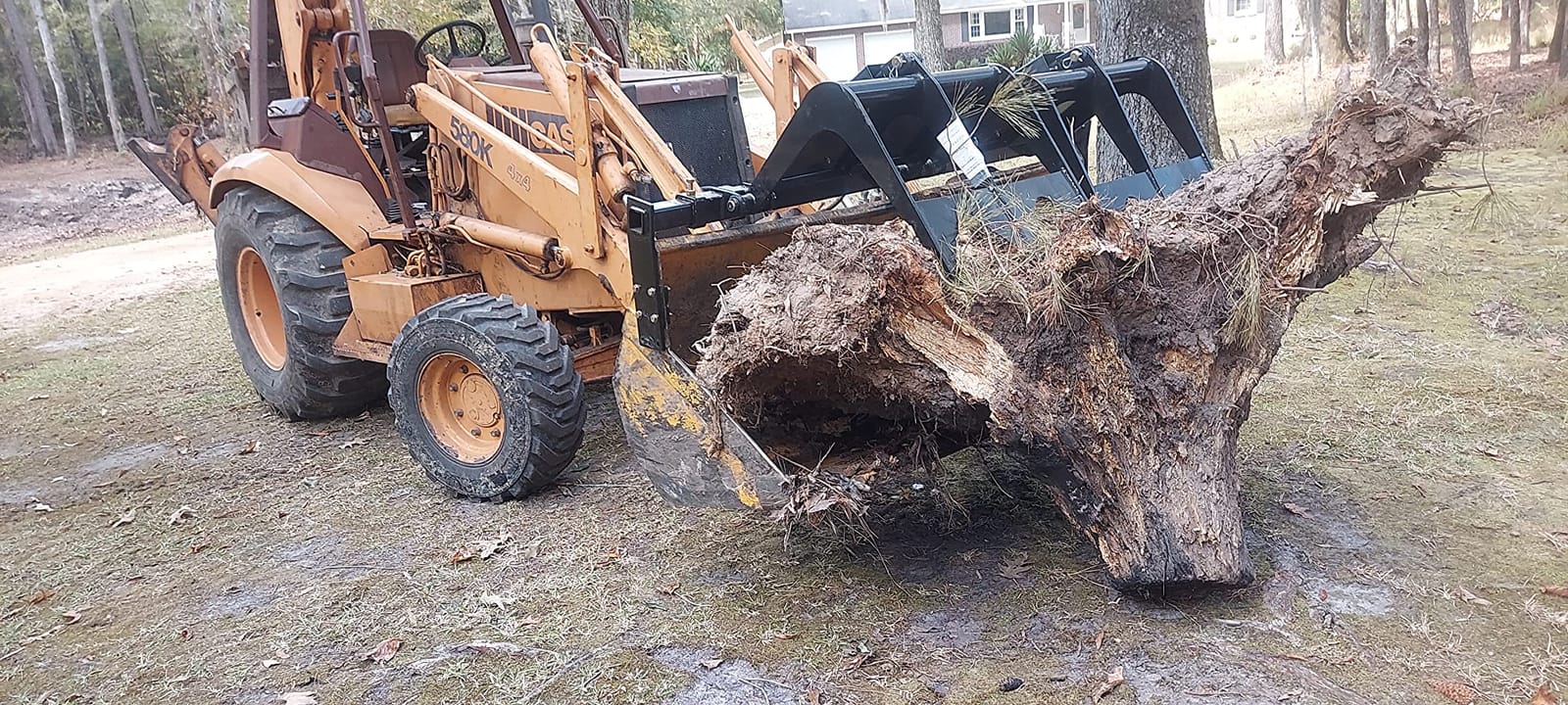 Titan Attachments Bolt-on Bucket Grapple Attachment customer photo 2