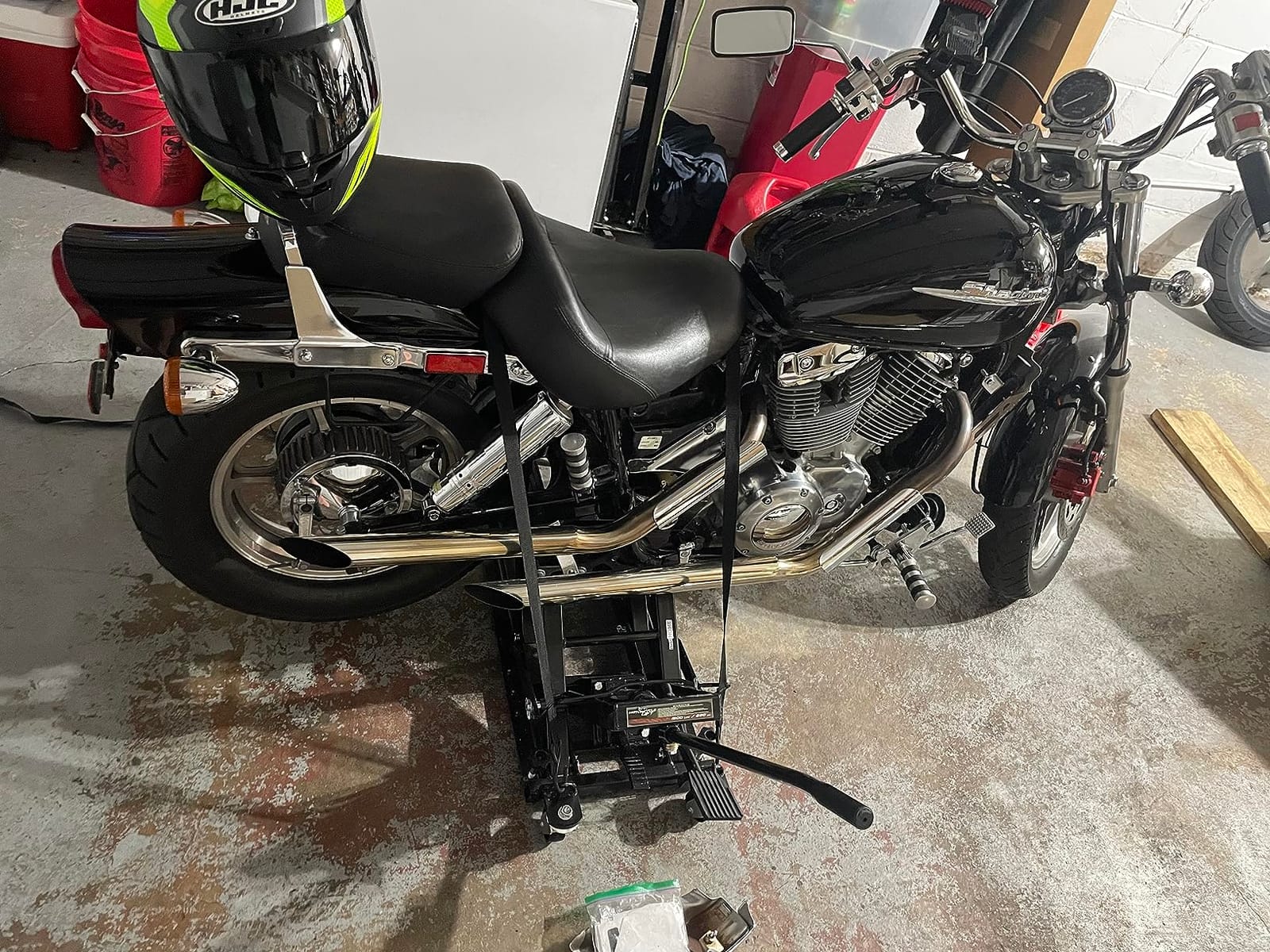 VIVOHOME 1500 LBS Hydraulic Motorcycle Lift Jack customer photo 2