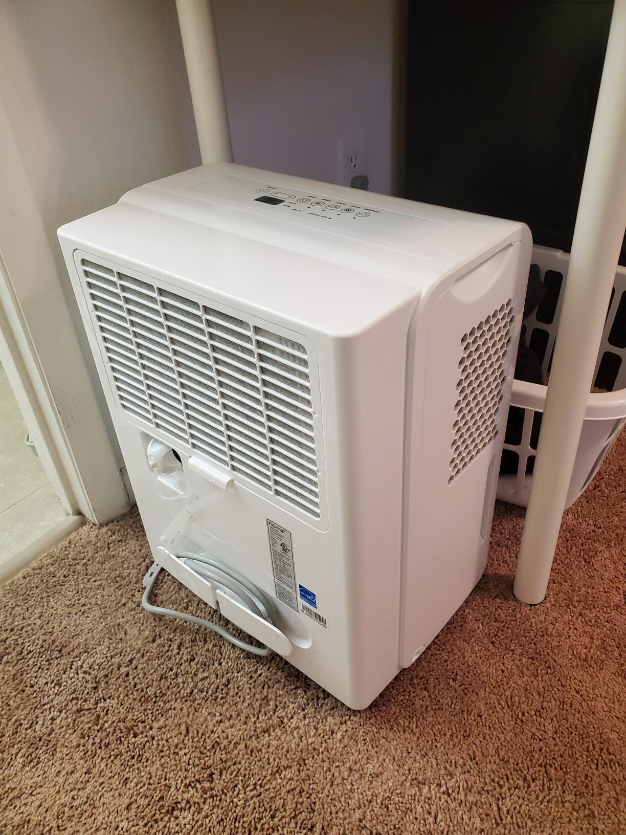hOmeLabs Dehumidifier 7,500 Sq Ft 50 Pint with Pump 120 Pint 95°F, 90% RH customer photo 2