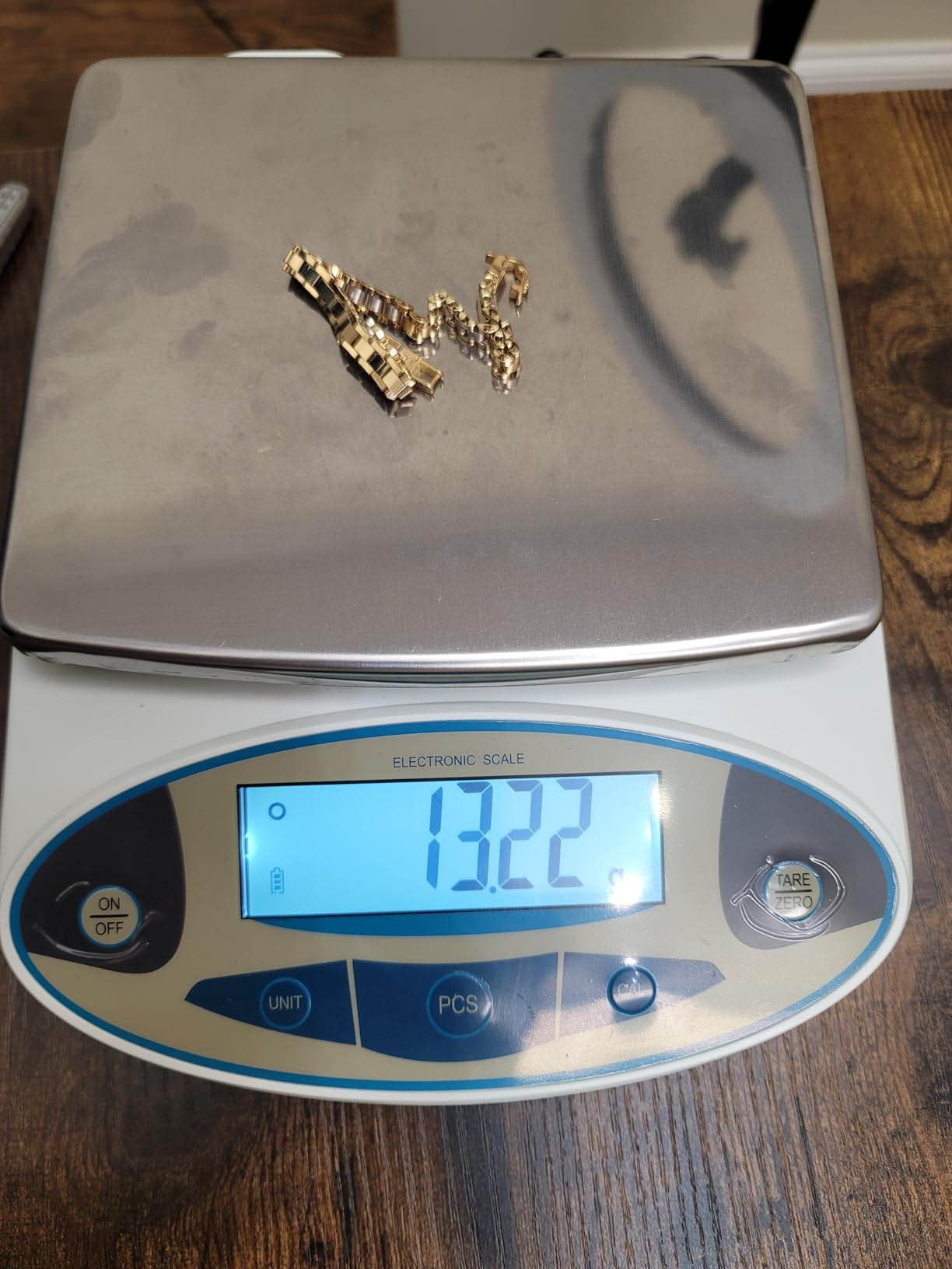 CGOLDENWALL High Precision Lab Digital Scale Analytical Electronic Balance Laboratory Lab Precision Scale Jewelry Scales Kitchen Precision Weighing Electronic Scales 0.01g Calibrated (5000g, 0.01g) customer photo 2
