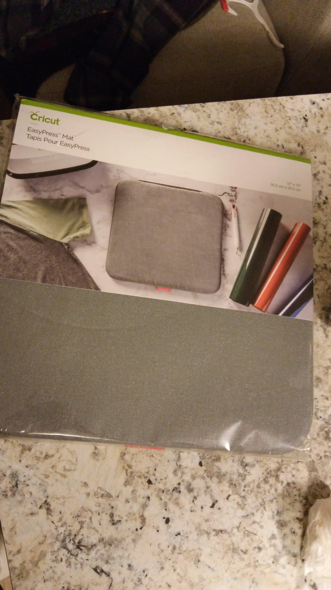 Cricut EasyPress Mat, Protective Heat-Resistant Mat for Heat Press Machines and HTV and Iron On Projects, [12