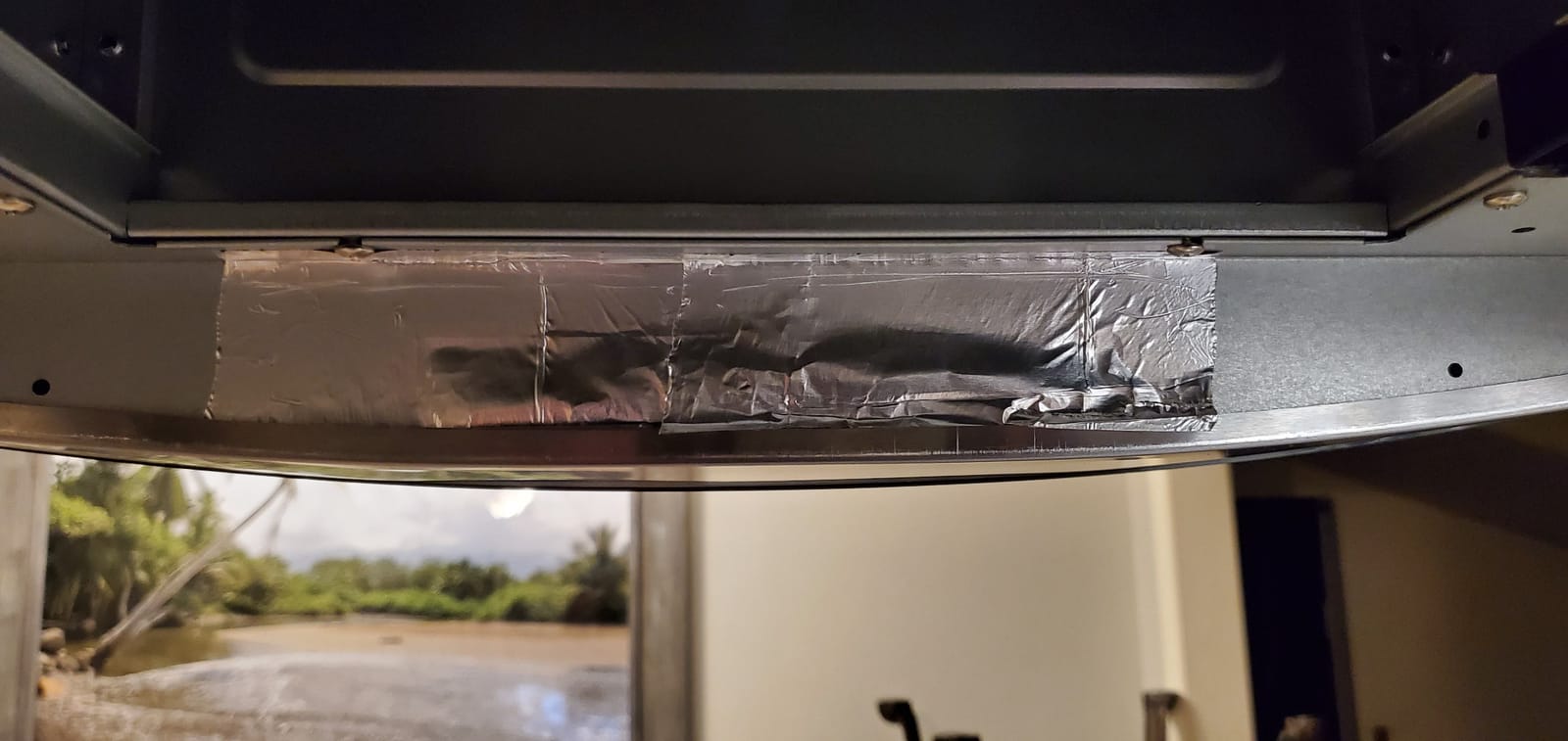 Winflo 30 In. 600 CFM Convertible Stainless Steel Glass Island Range Hood with Mesh Filter and Touch Sensor Control customer photo 1